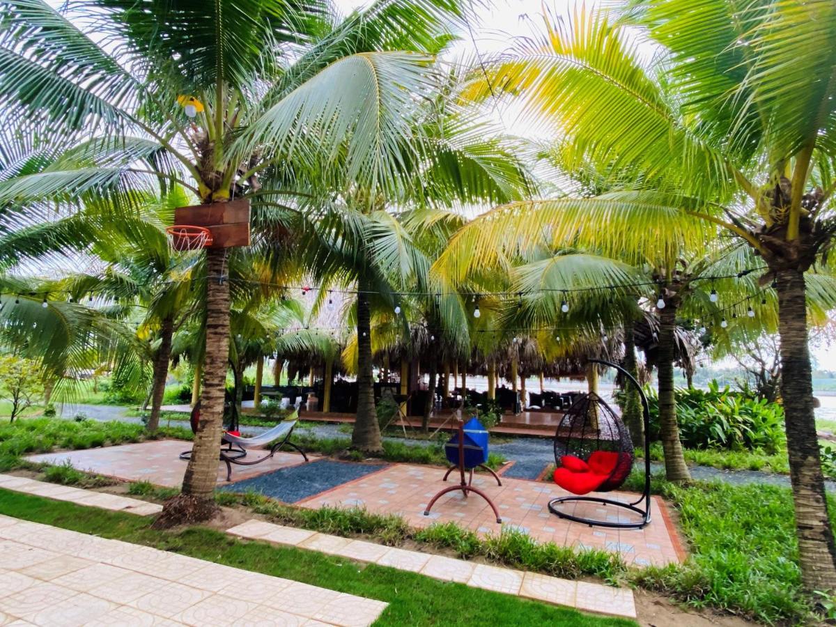 Mango Riverside