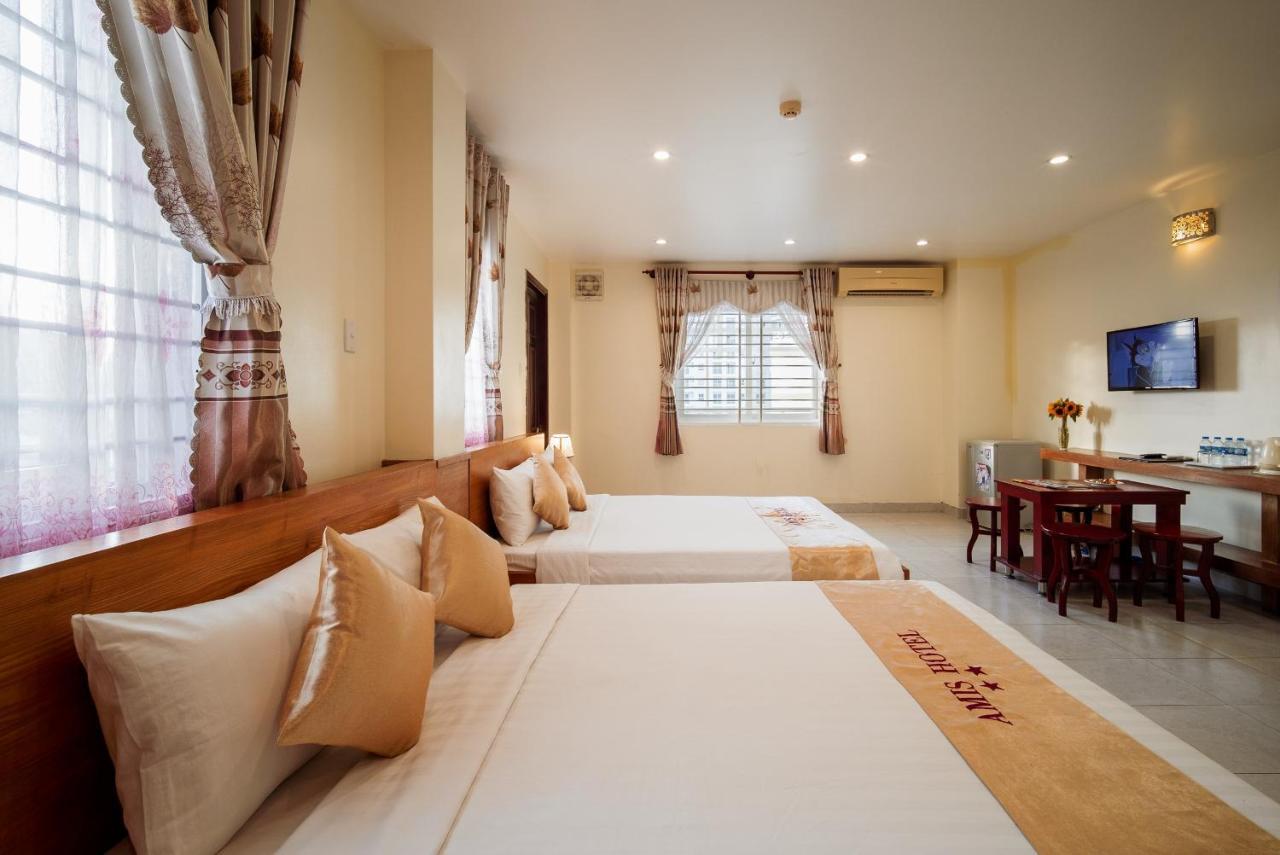 Amis Hotel Hotel