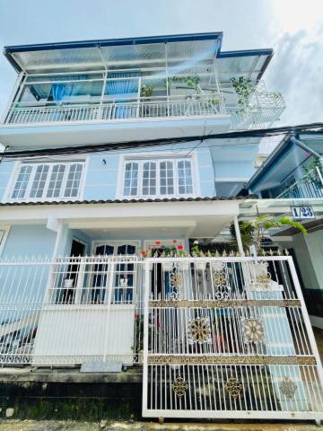 The Blue House Da Lat