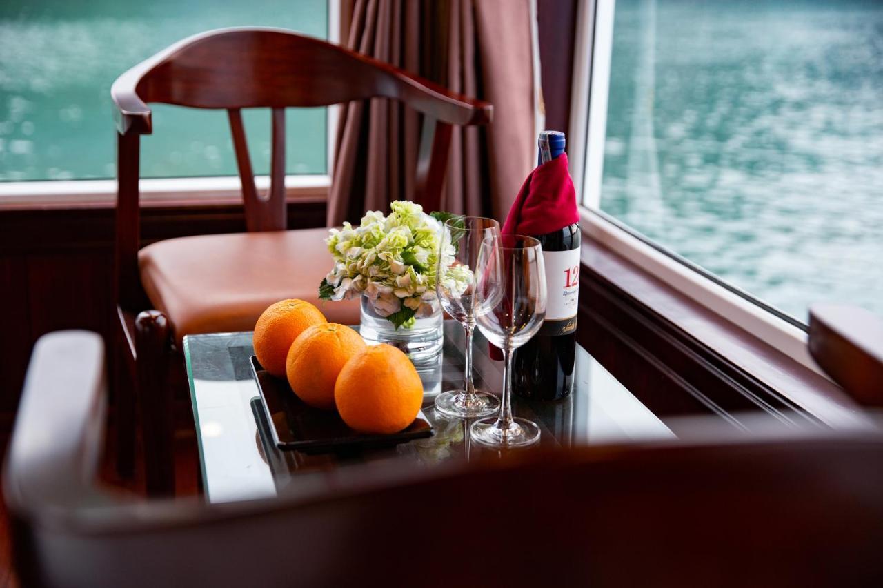  Lavender Elegance Cruises 4*
