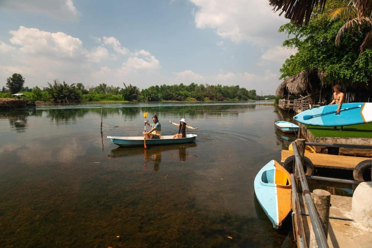 Khu nghỉ mát Chi-bu Riverside Nhon Trach