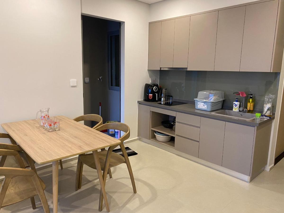 Apartment Lucky House - Second In The Song *