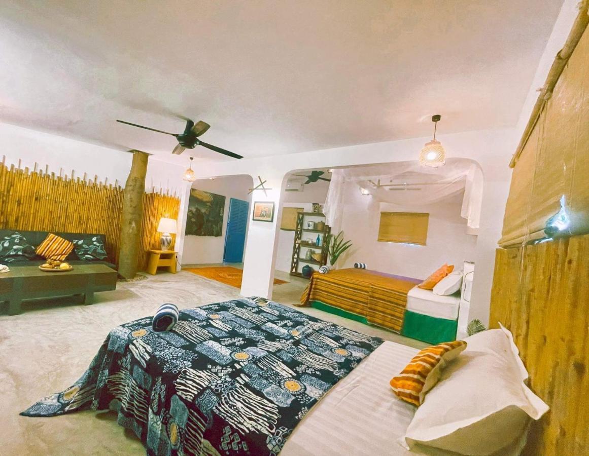 Chi-bu Riverside Khu nghỉ mát Nhon Trach