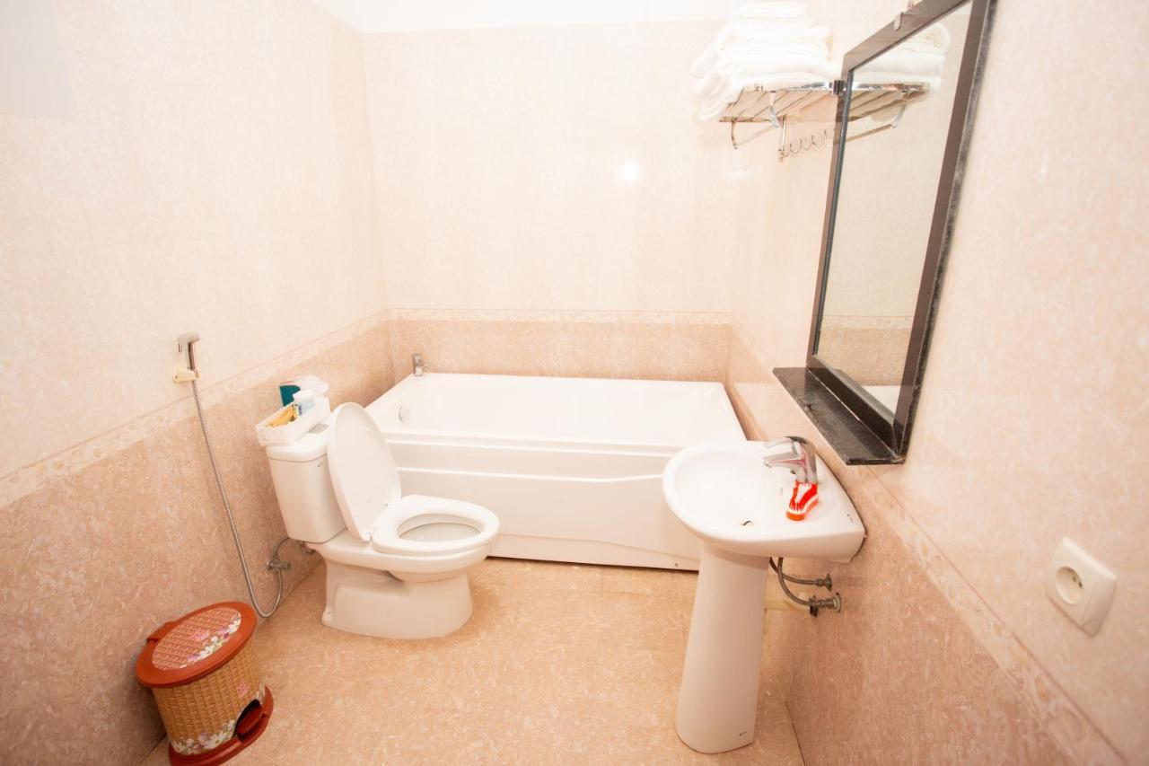 Amazing Hotel, Truong Phap, Quang Phu,