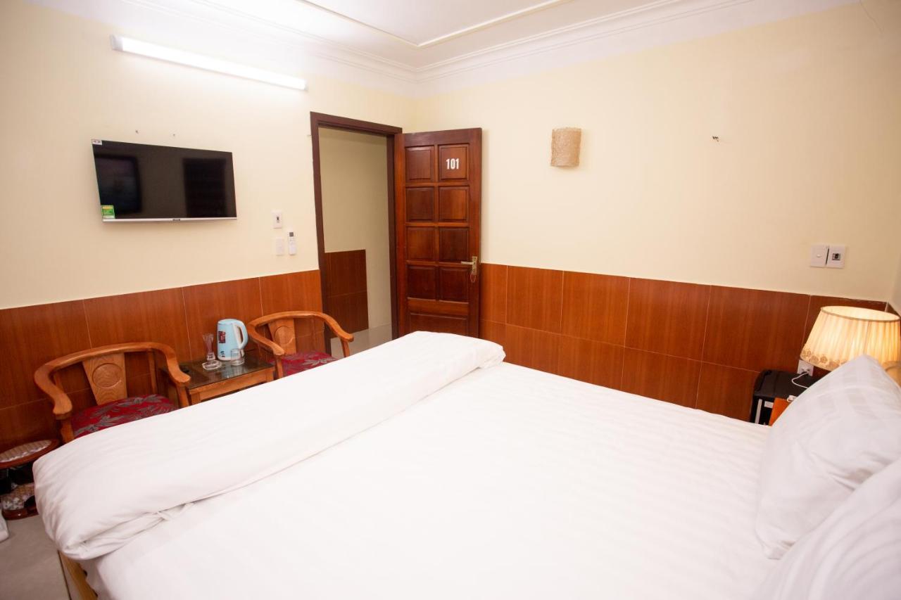 Homestay Amazing Hotel, Truong Phap, Quang Phu, Dong Hoi