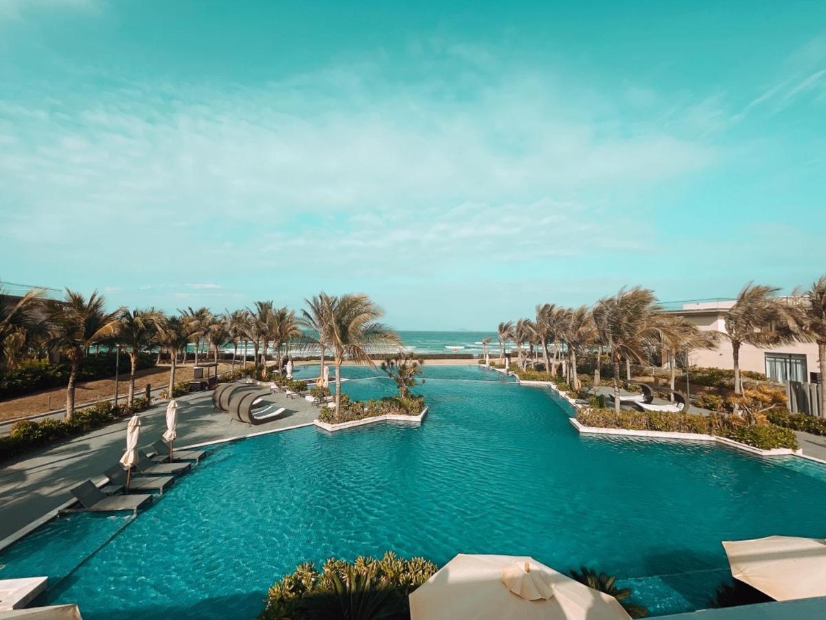 Villa Mystery & Cam Ranh *