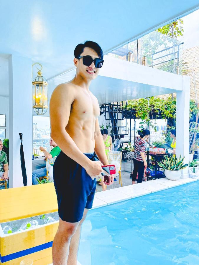 White Penthouse-rooftop Pool Private -central Ho Chi Minh City