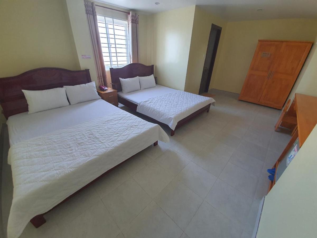 Amis Hotel Hotel