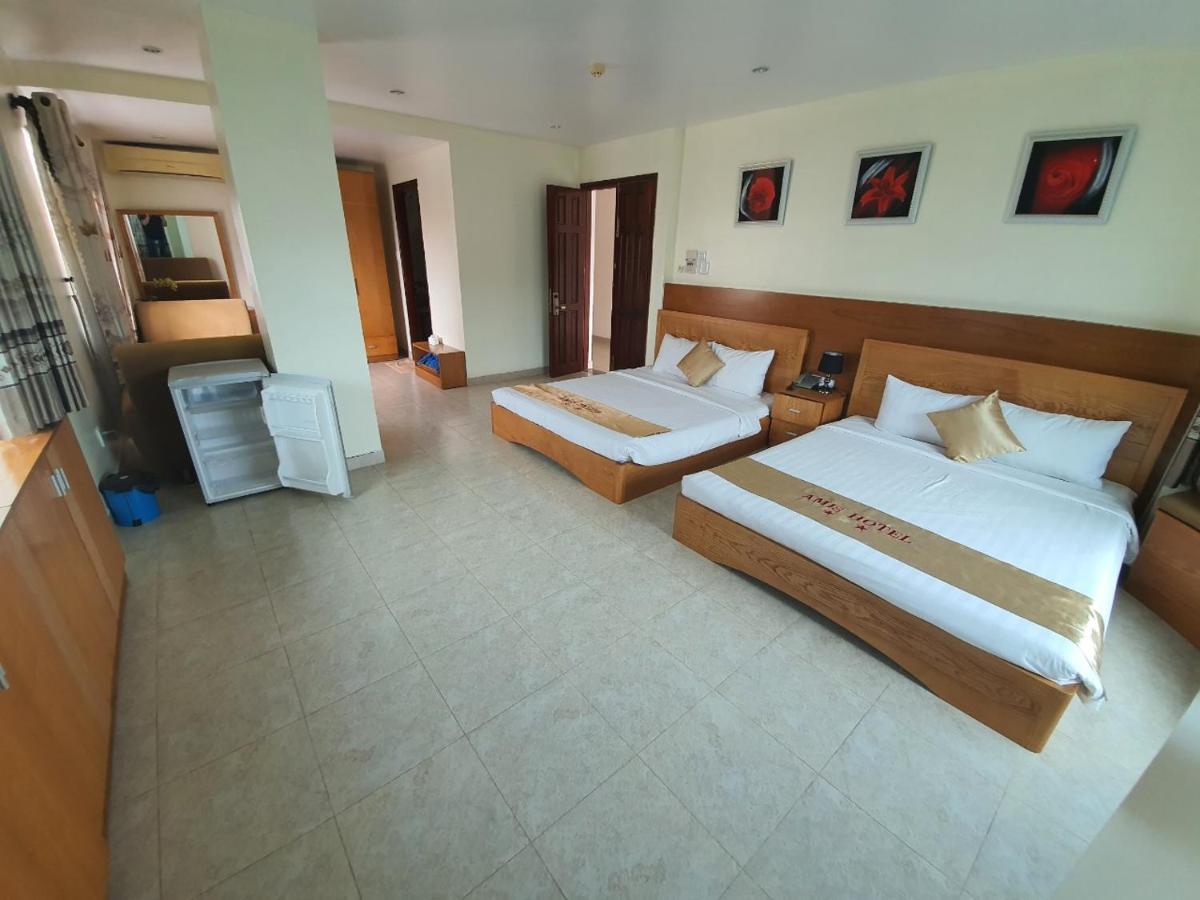 Amis Hotel Hotel
