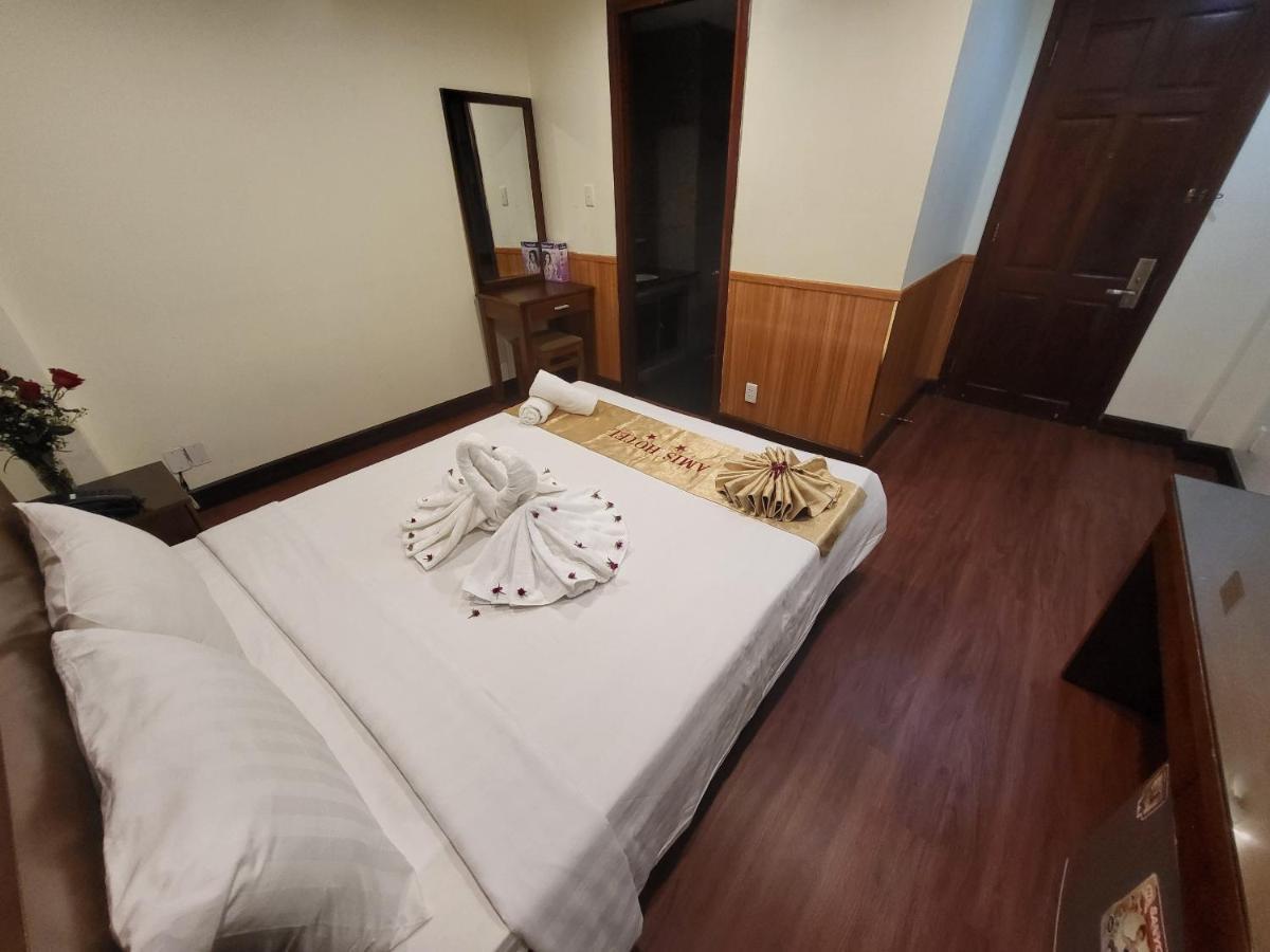 Amis Hotel