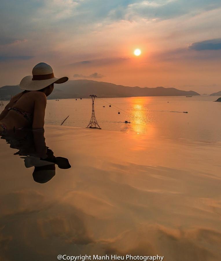 Casa Blanca Villas * Nha Trang