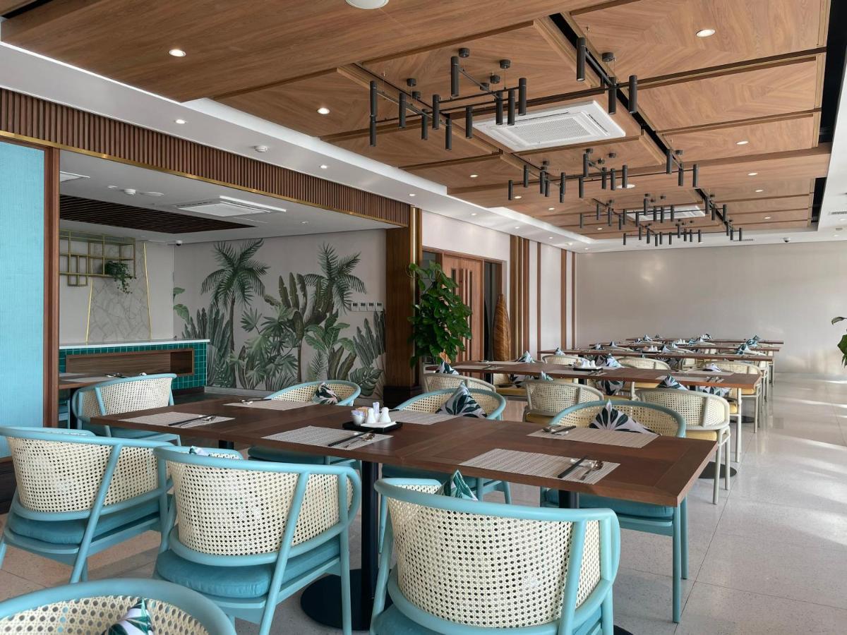 Villa Mystery & Cam Ranh