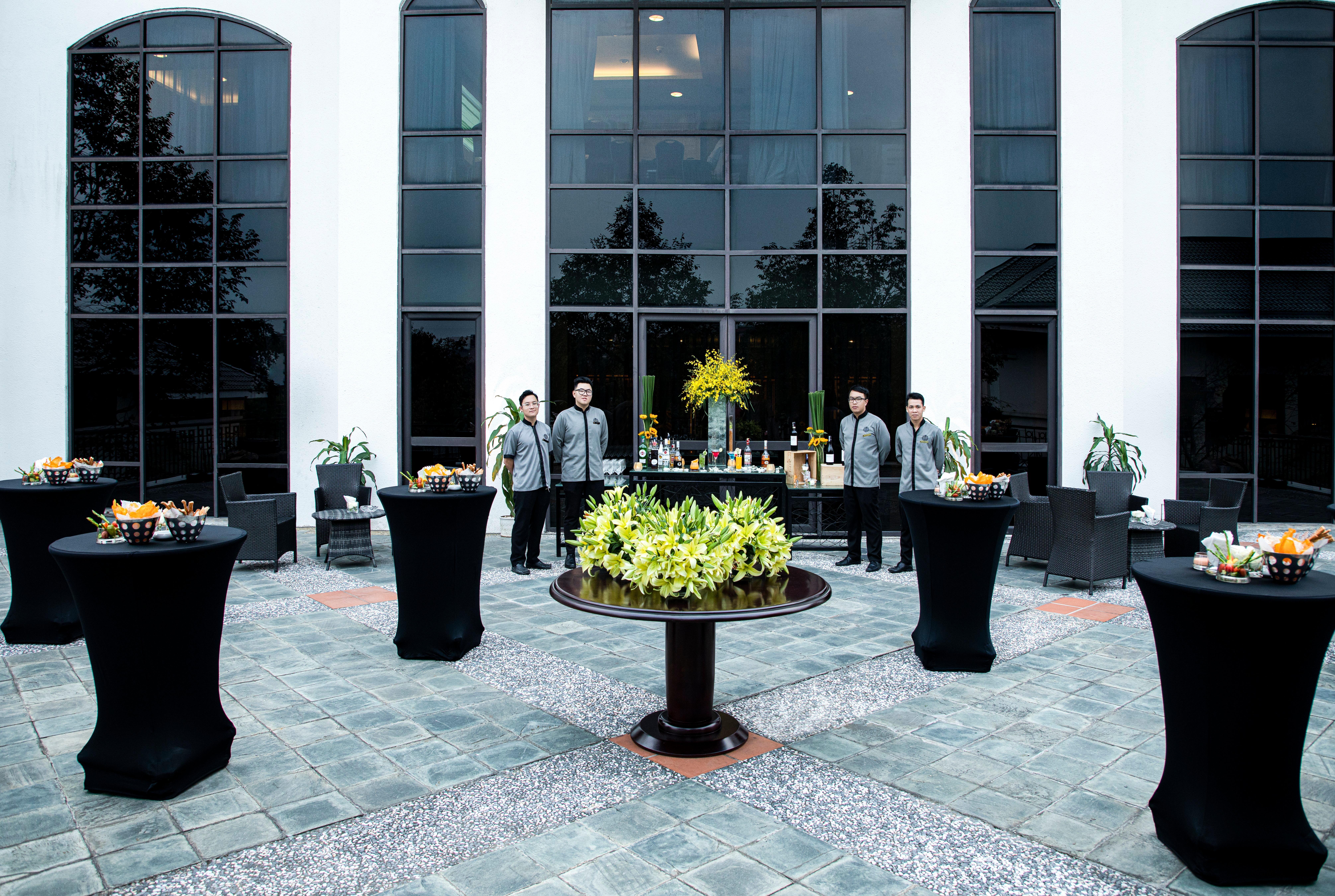 Intercontinental Westlake By Ihg Hotel Hanoi