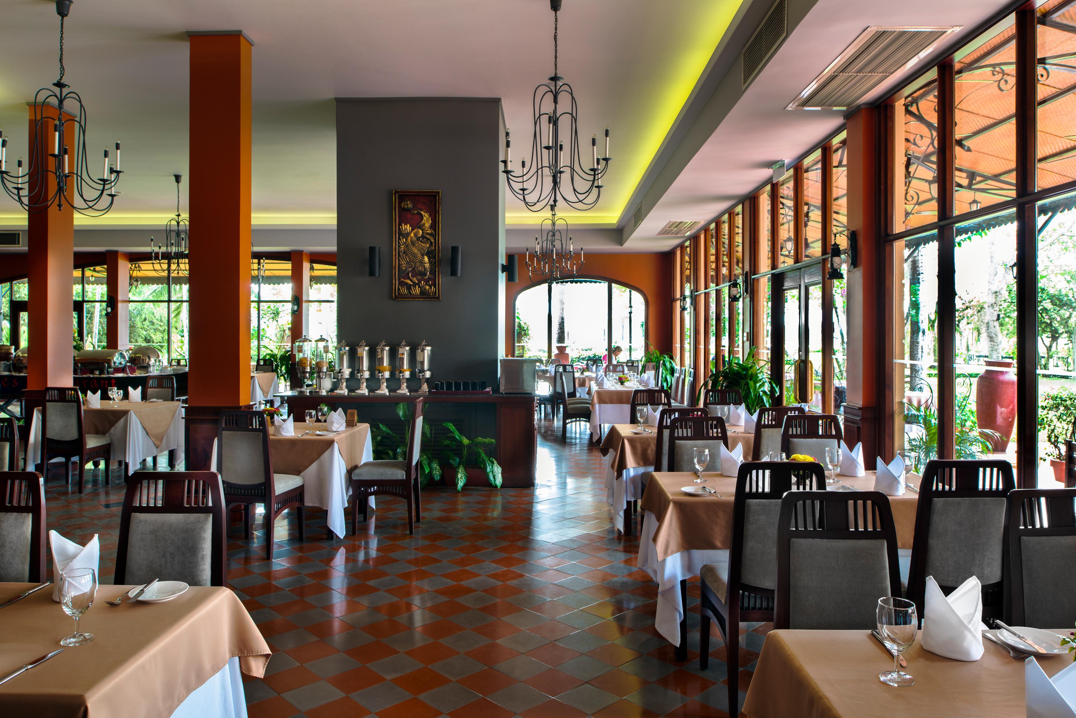 Victoria Tho Khu nghỉ mát 4*