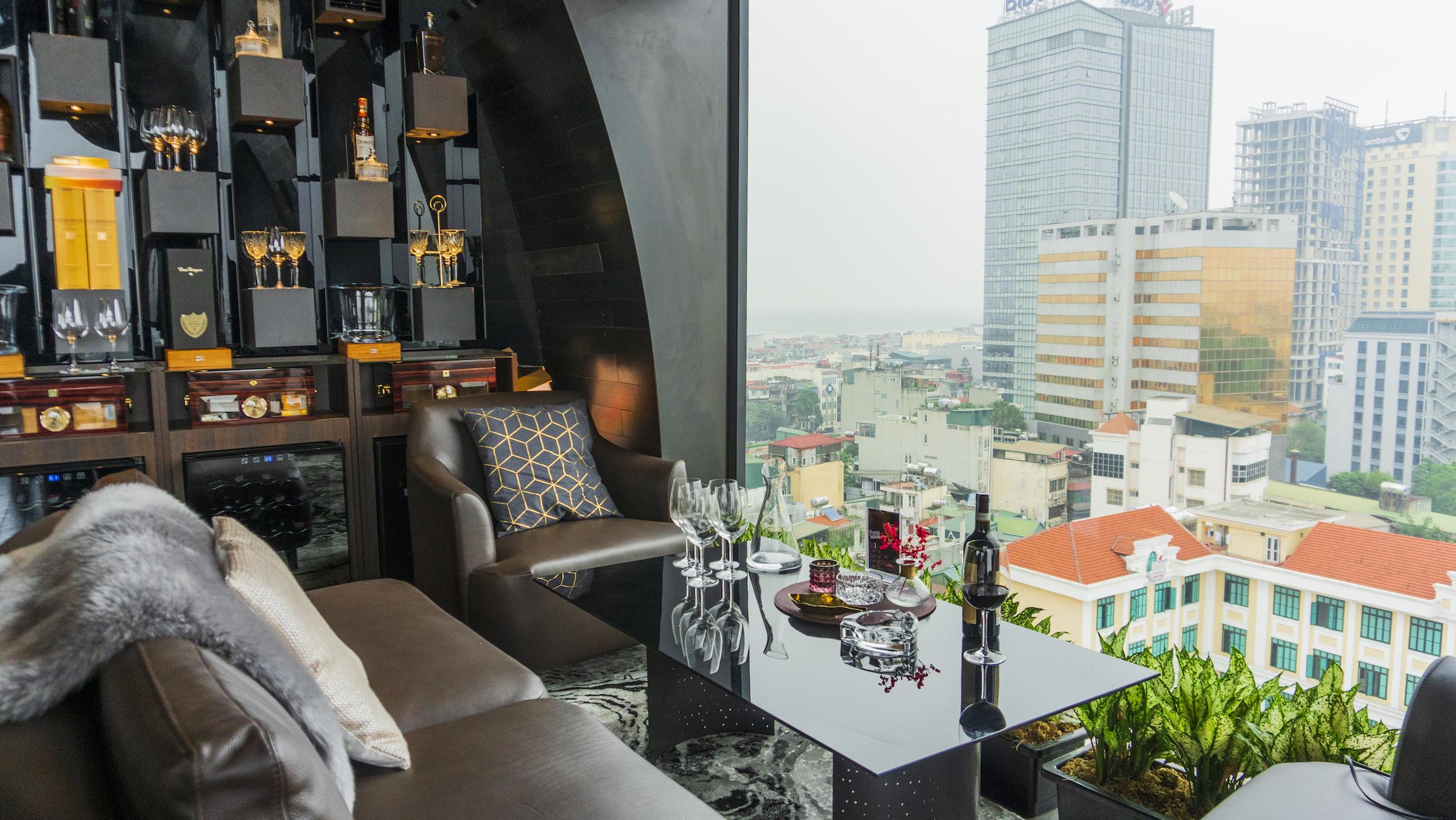 Hotel Authentic 4*