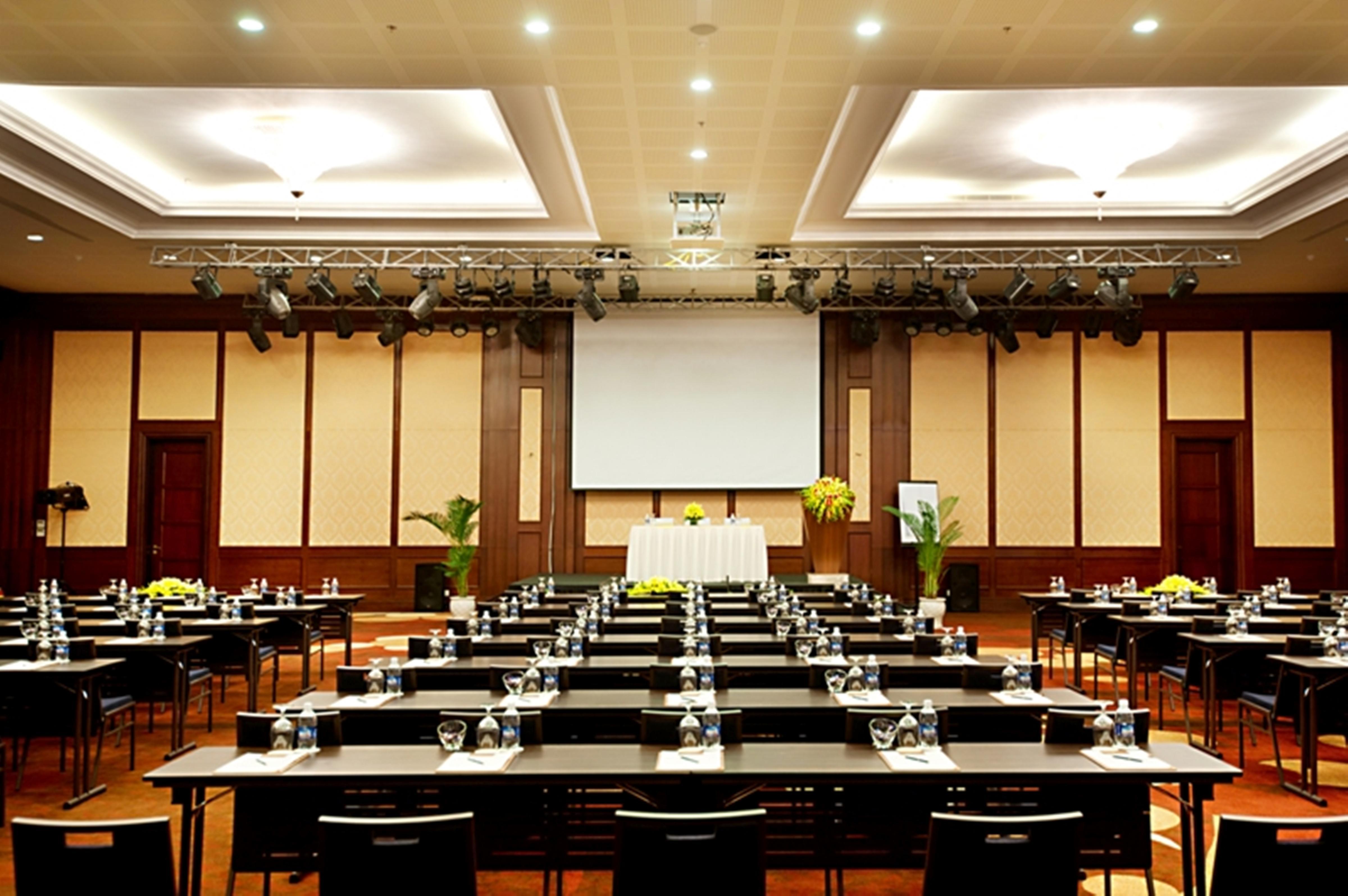 Marriott & 5* Da Nang