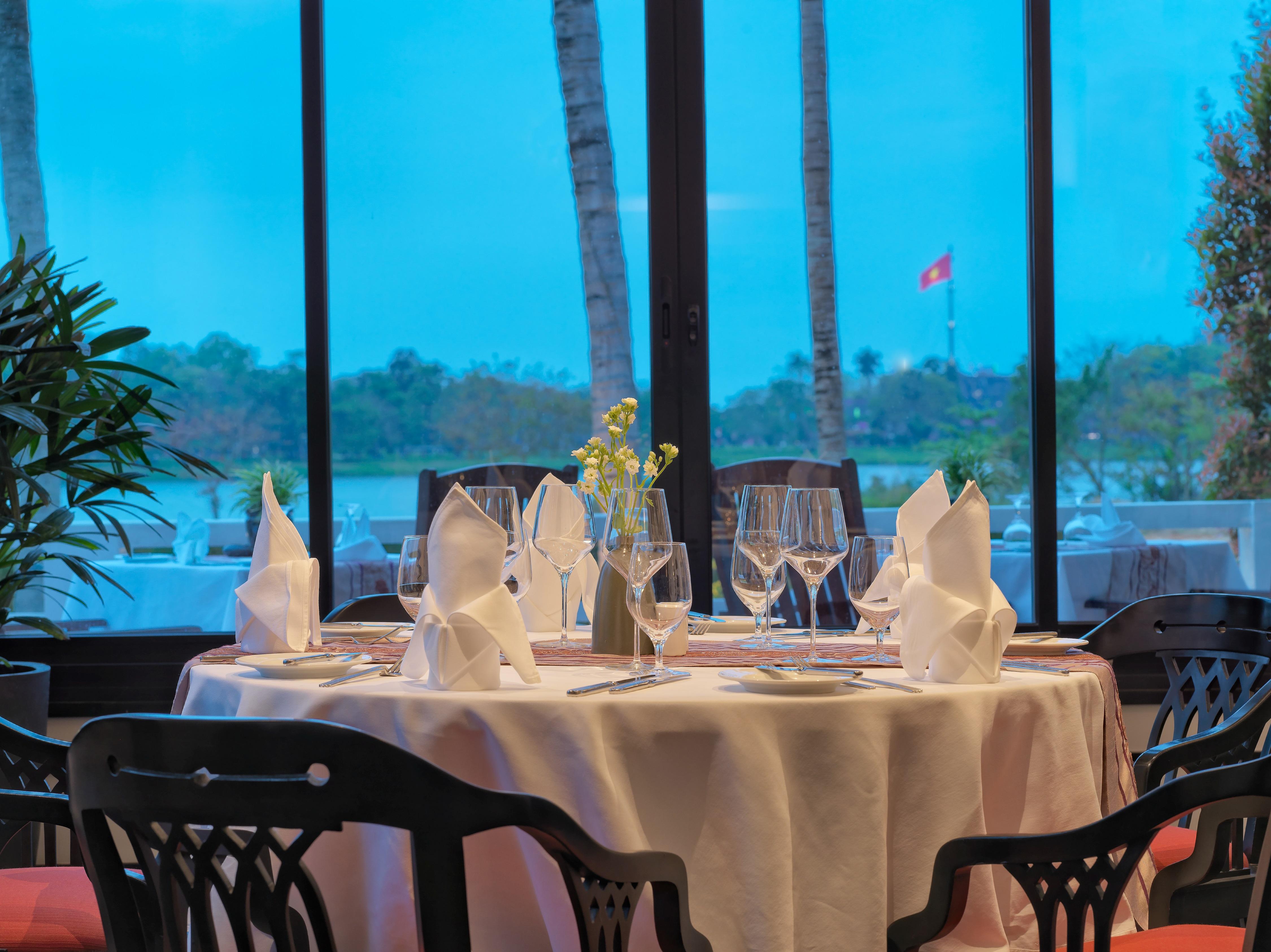 Azerai La Residence, 5* Hue