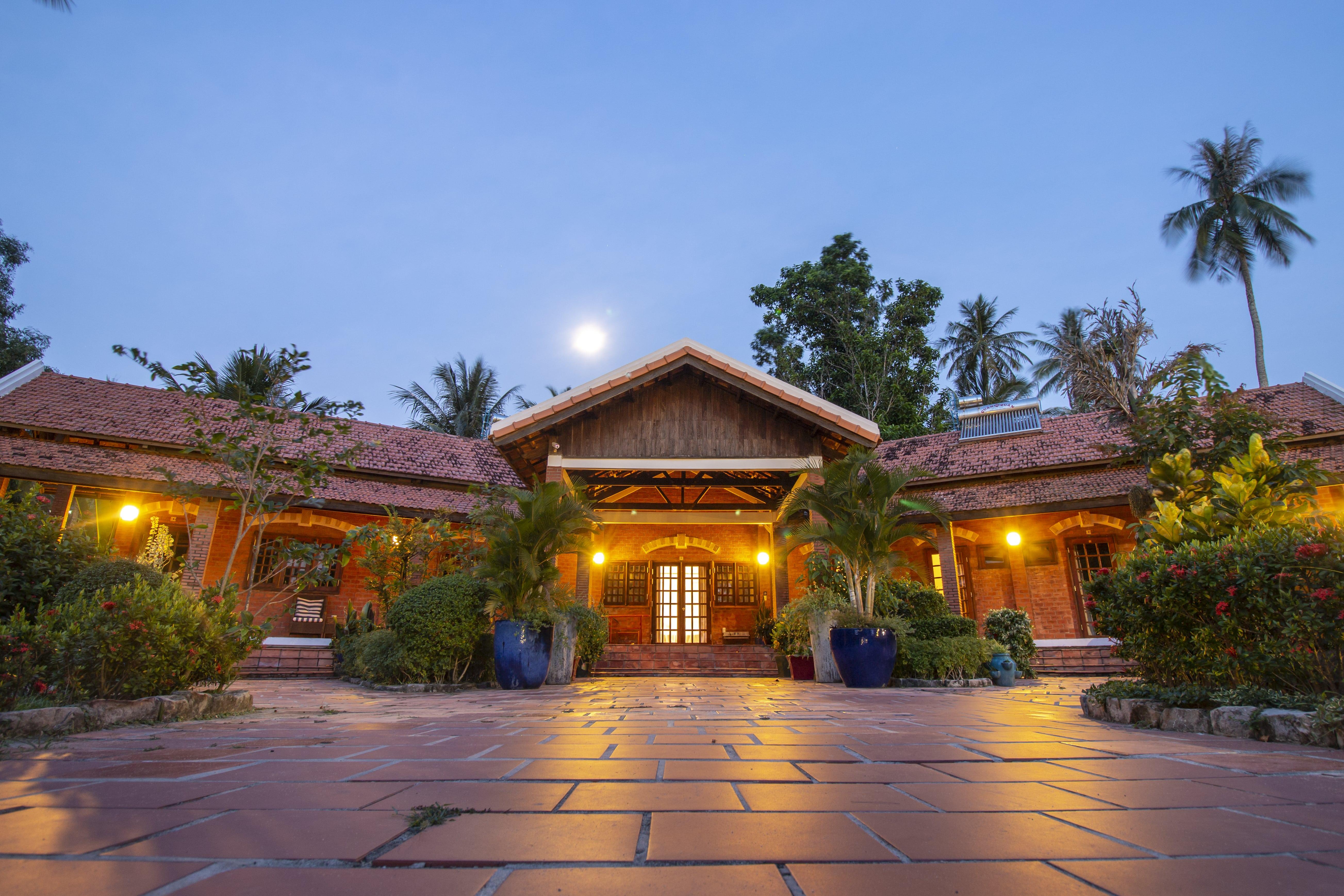 Cassia And Phu Quoc