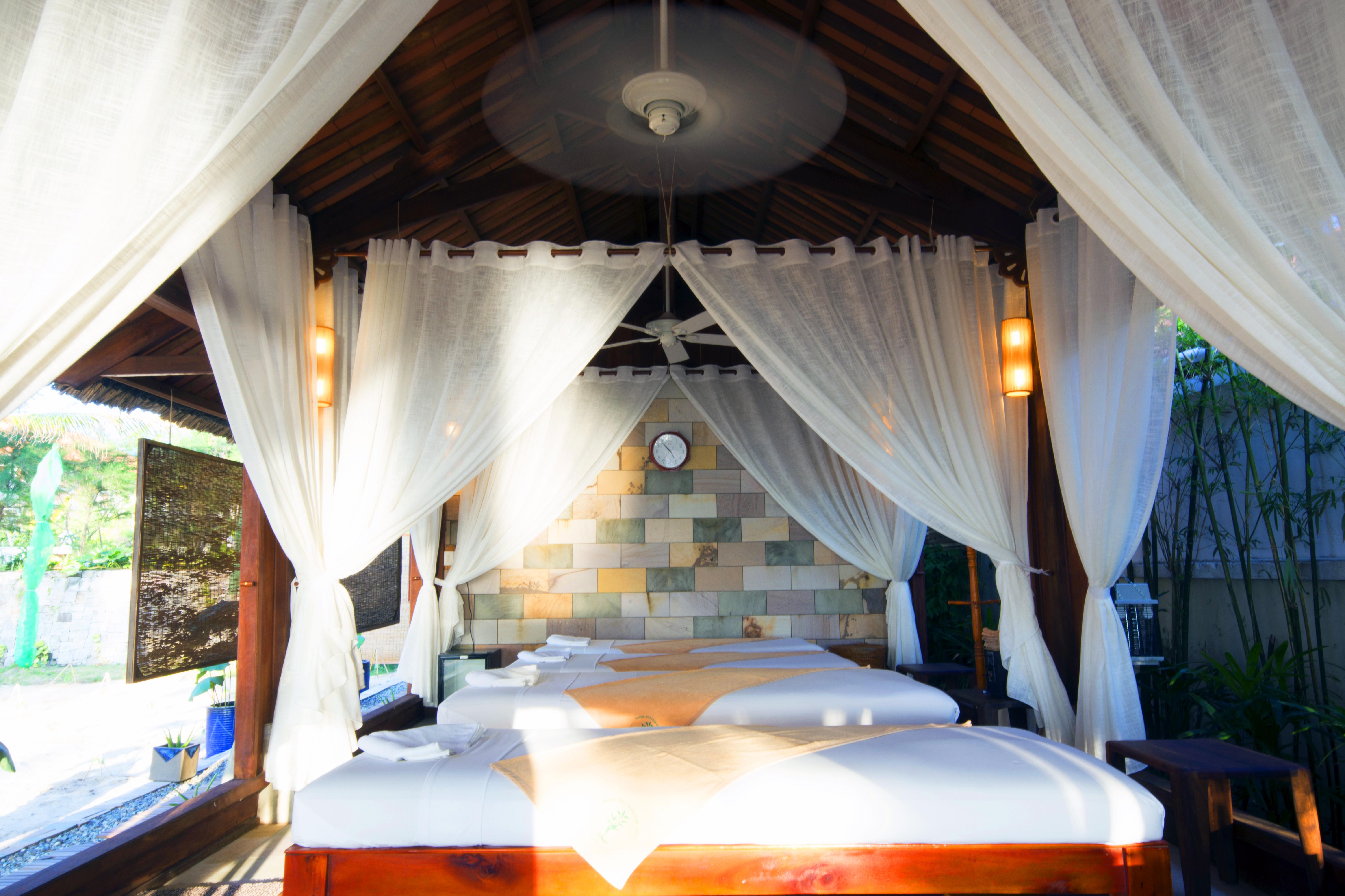 Cassia And Phu Quoc