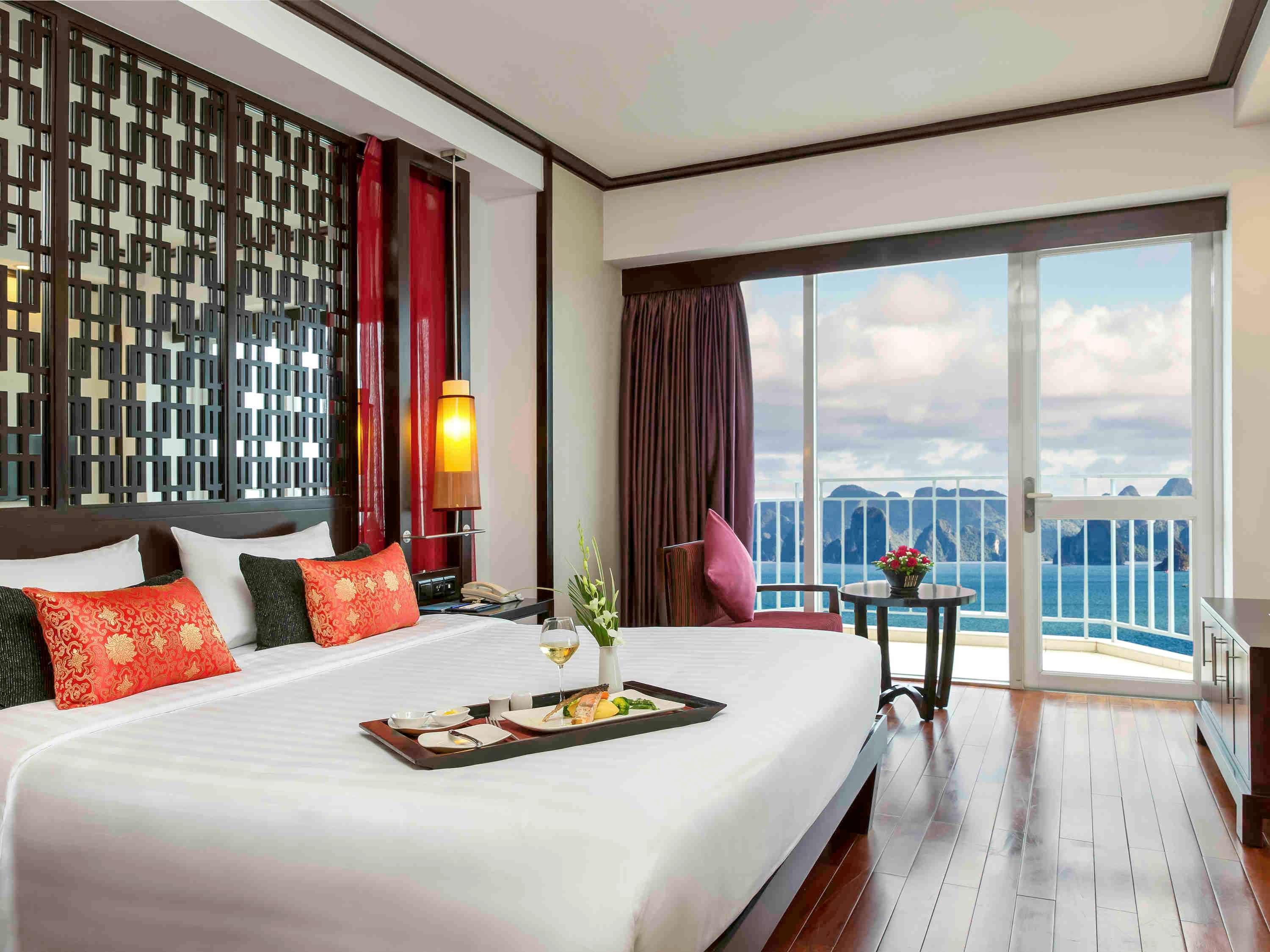 Novotel Bay Hotel