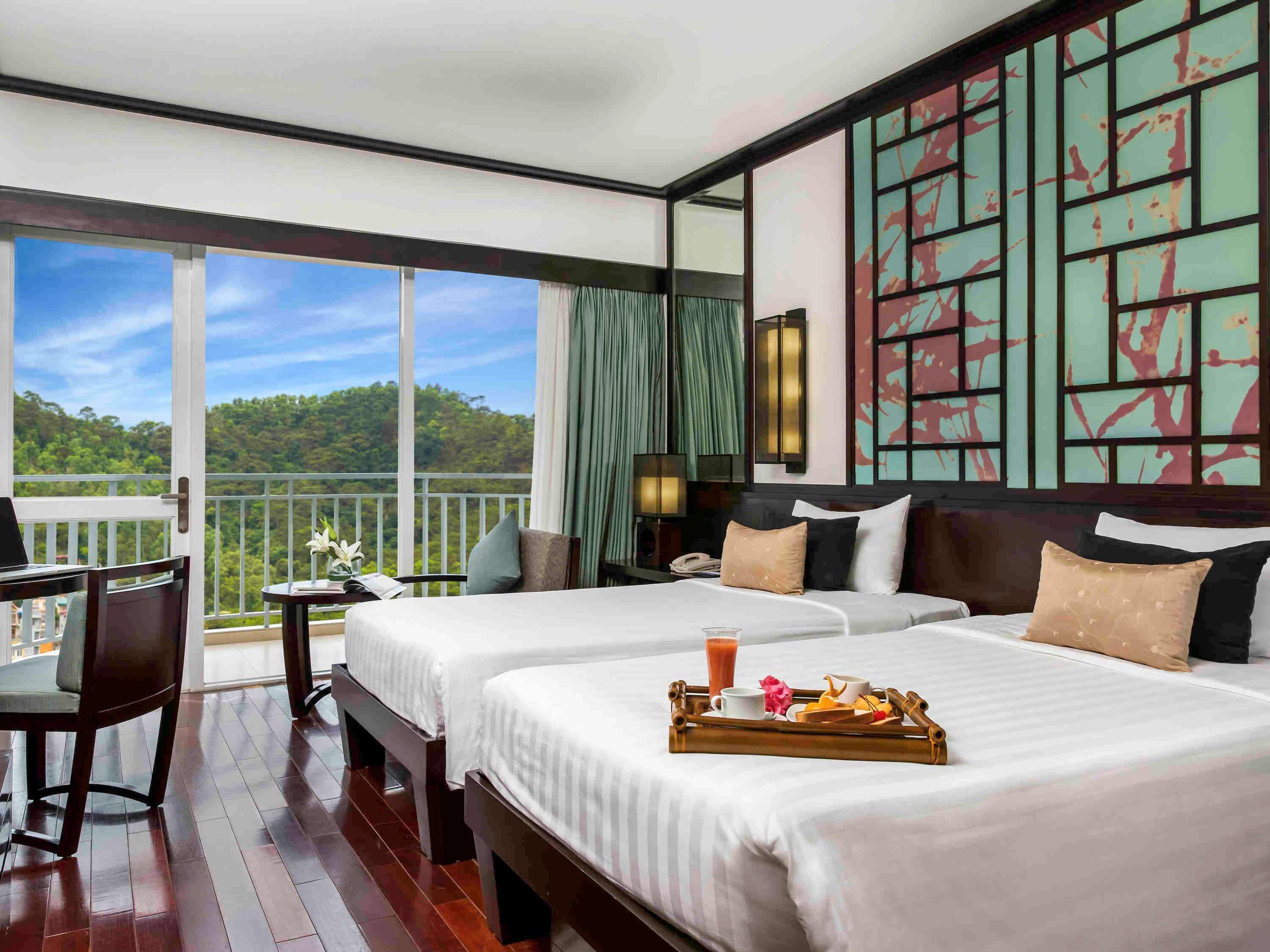 Novotel Bay Hotel