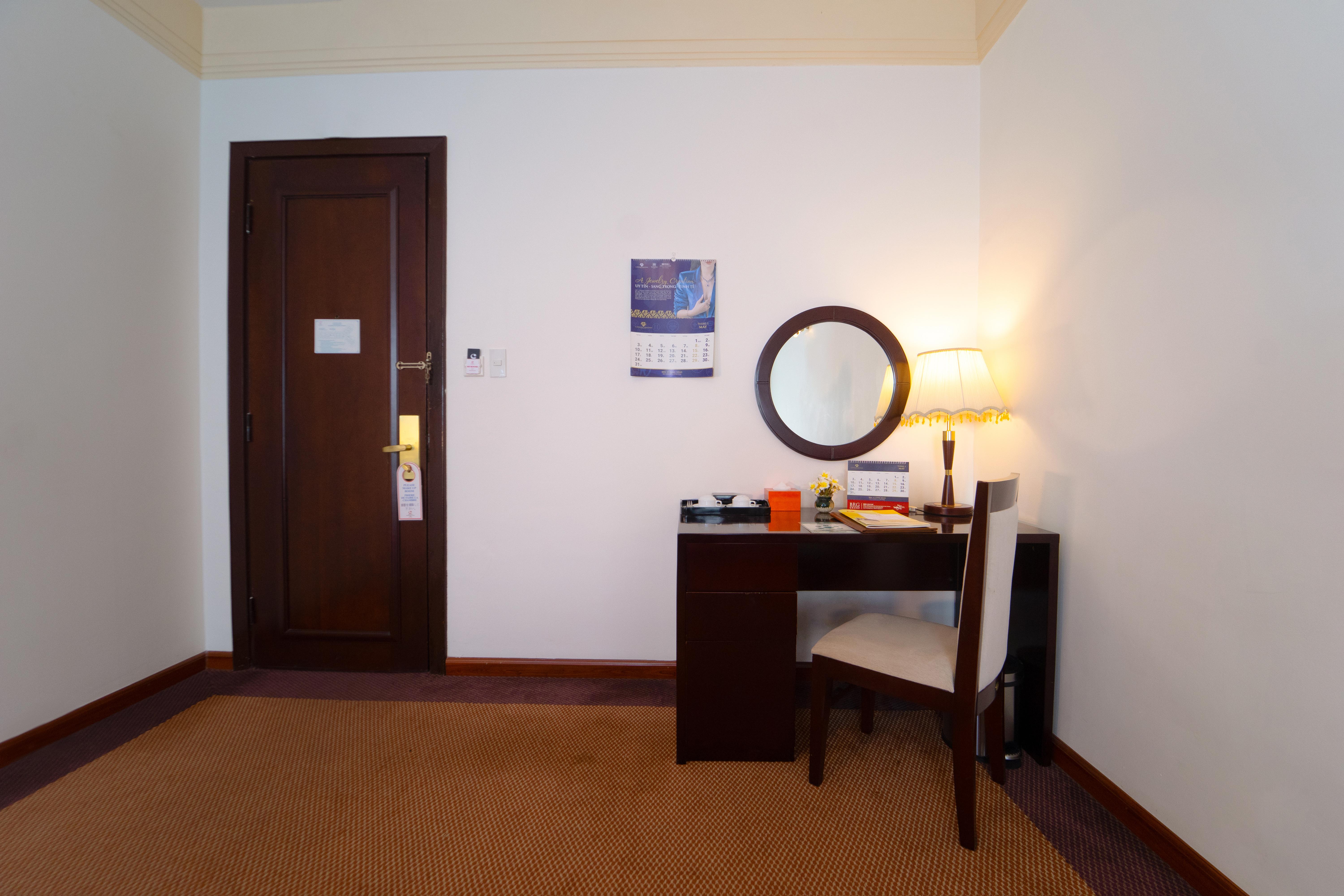 Century Riverside Khách sạn Huế