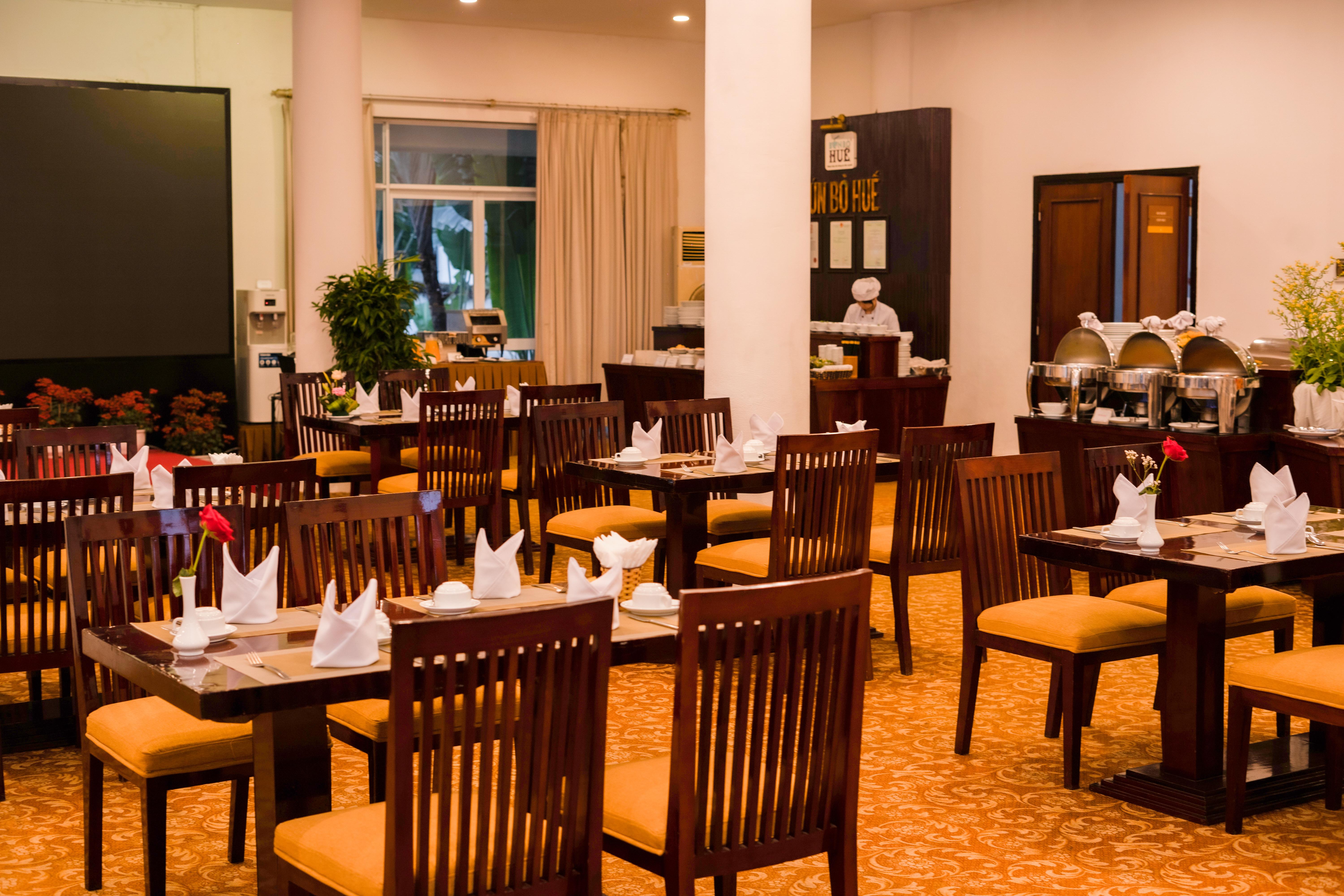 Century Riverside Huế
