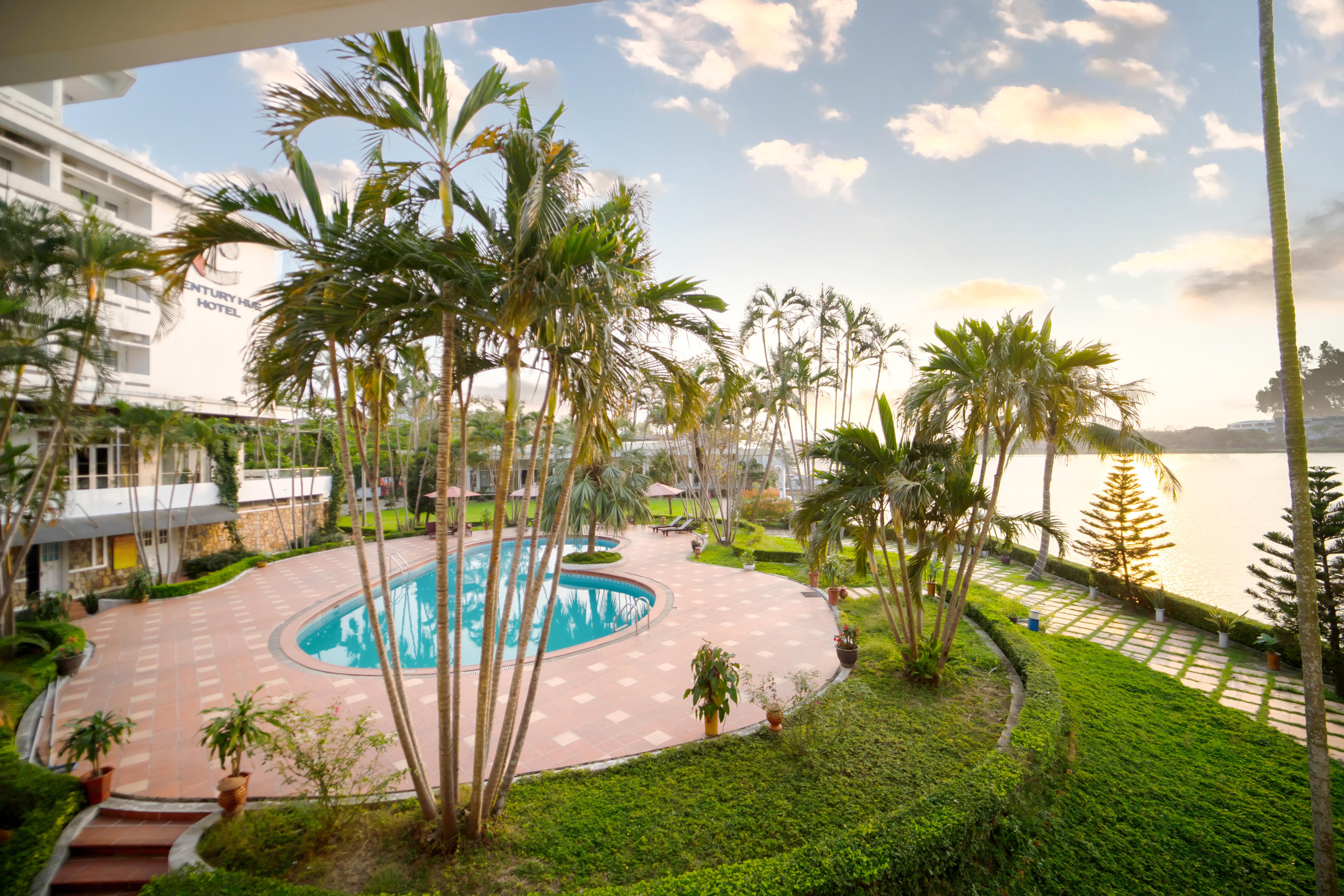 Century Riverside Khách sạn Huế