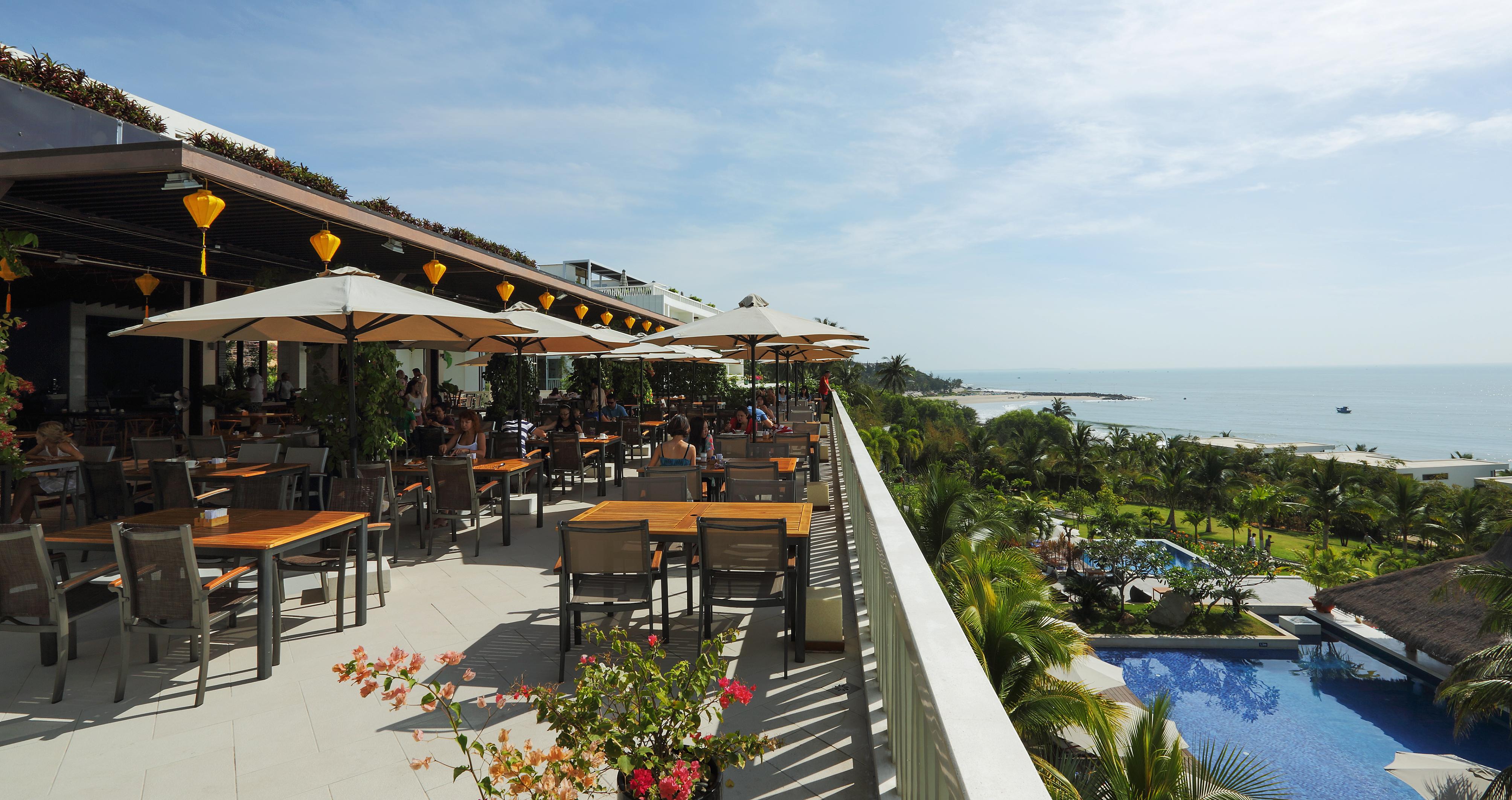 The Cliff & Residences 4*