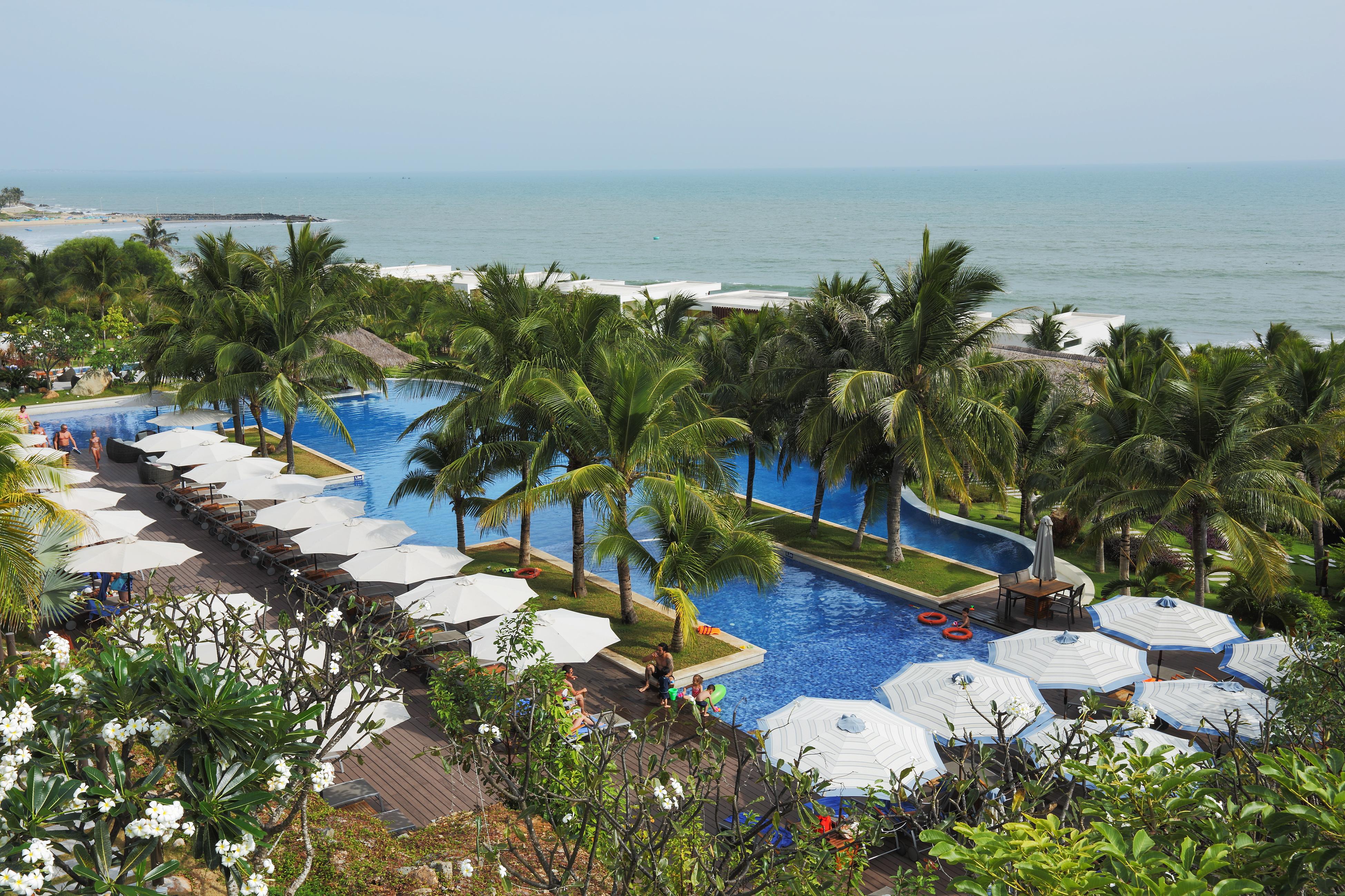 The Cliff & Residences 4*