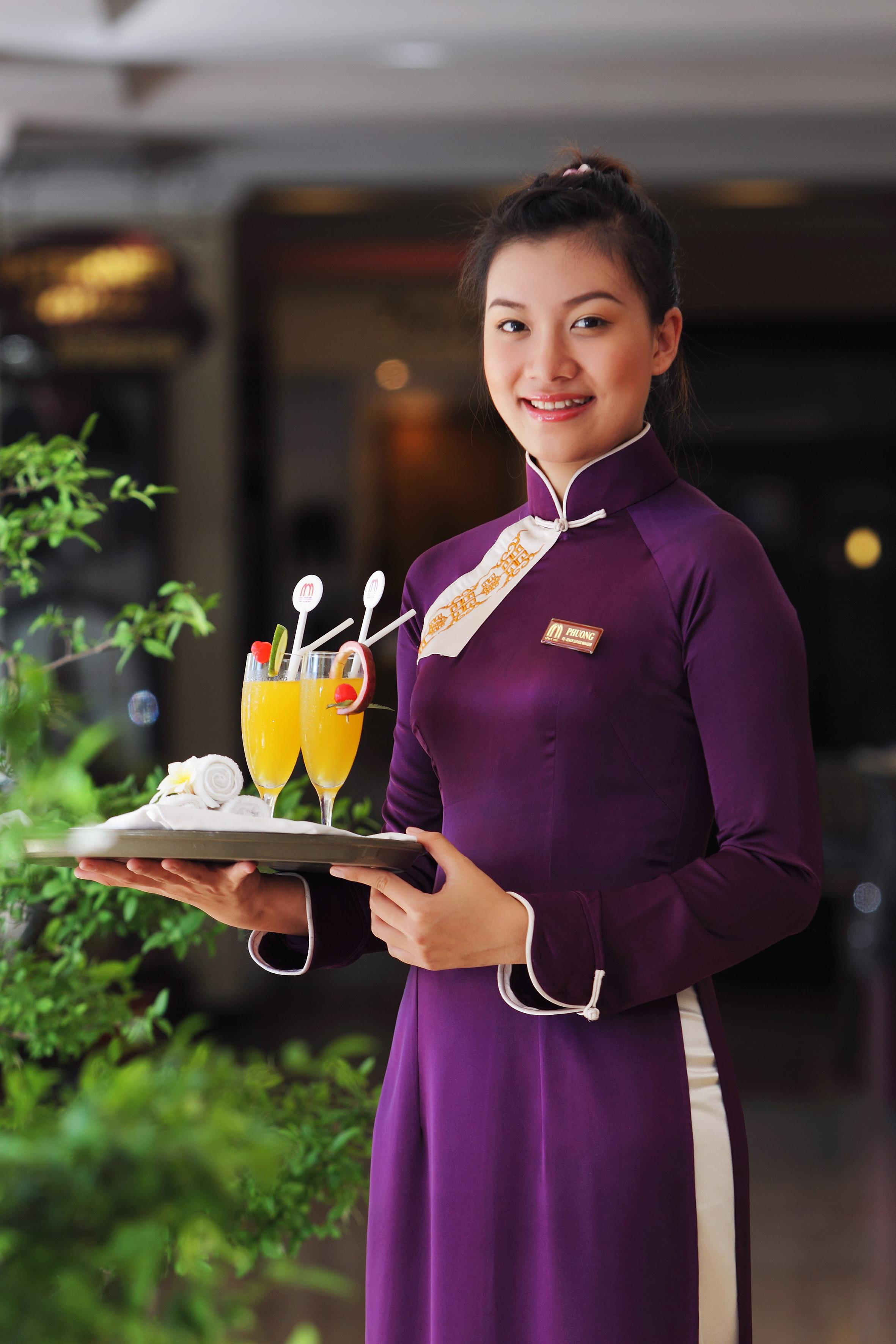 Khách sạn Saigon Morin 4*
