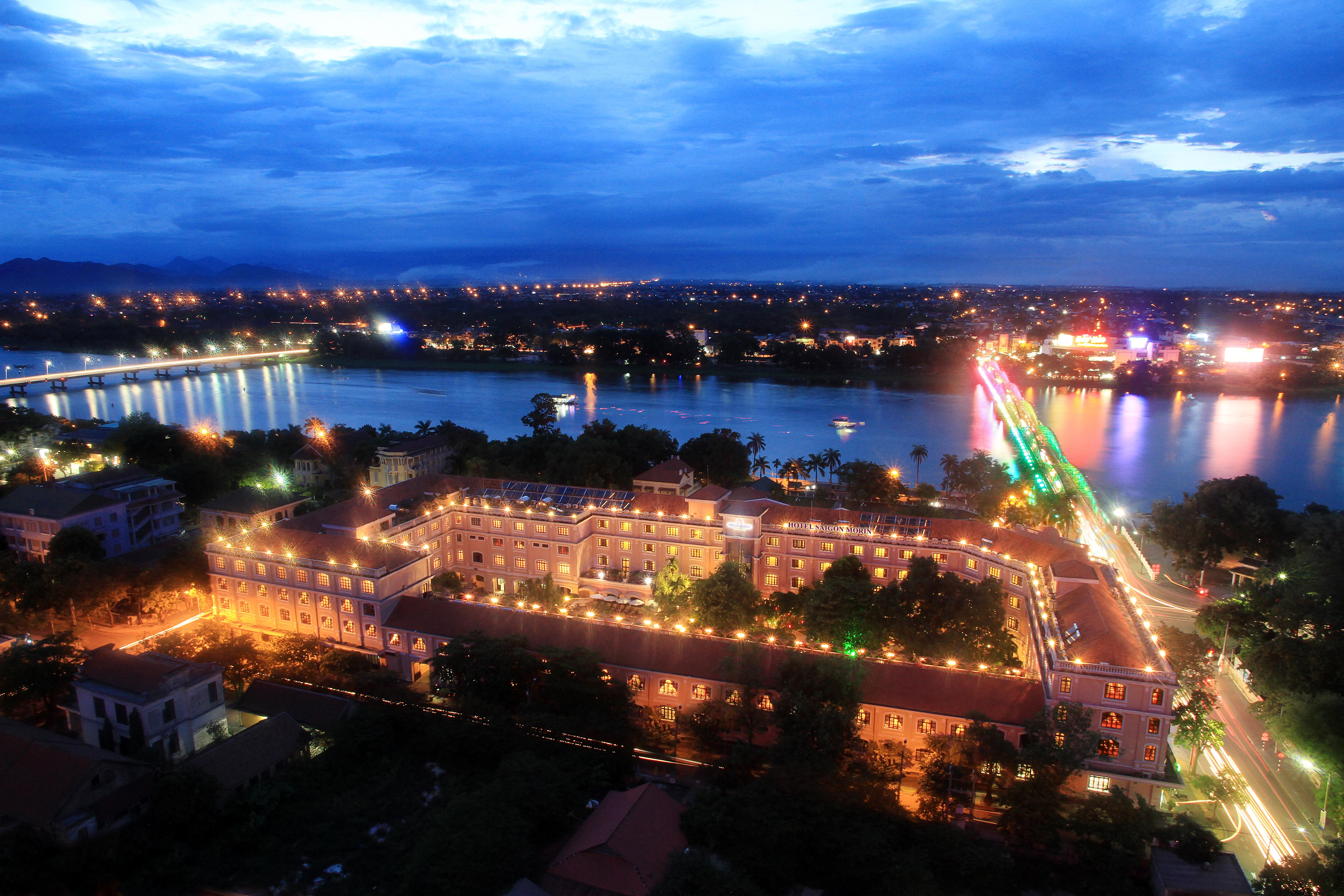 Khách sạn Saigon Morin 4*