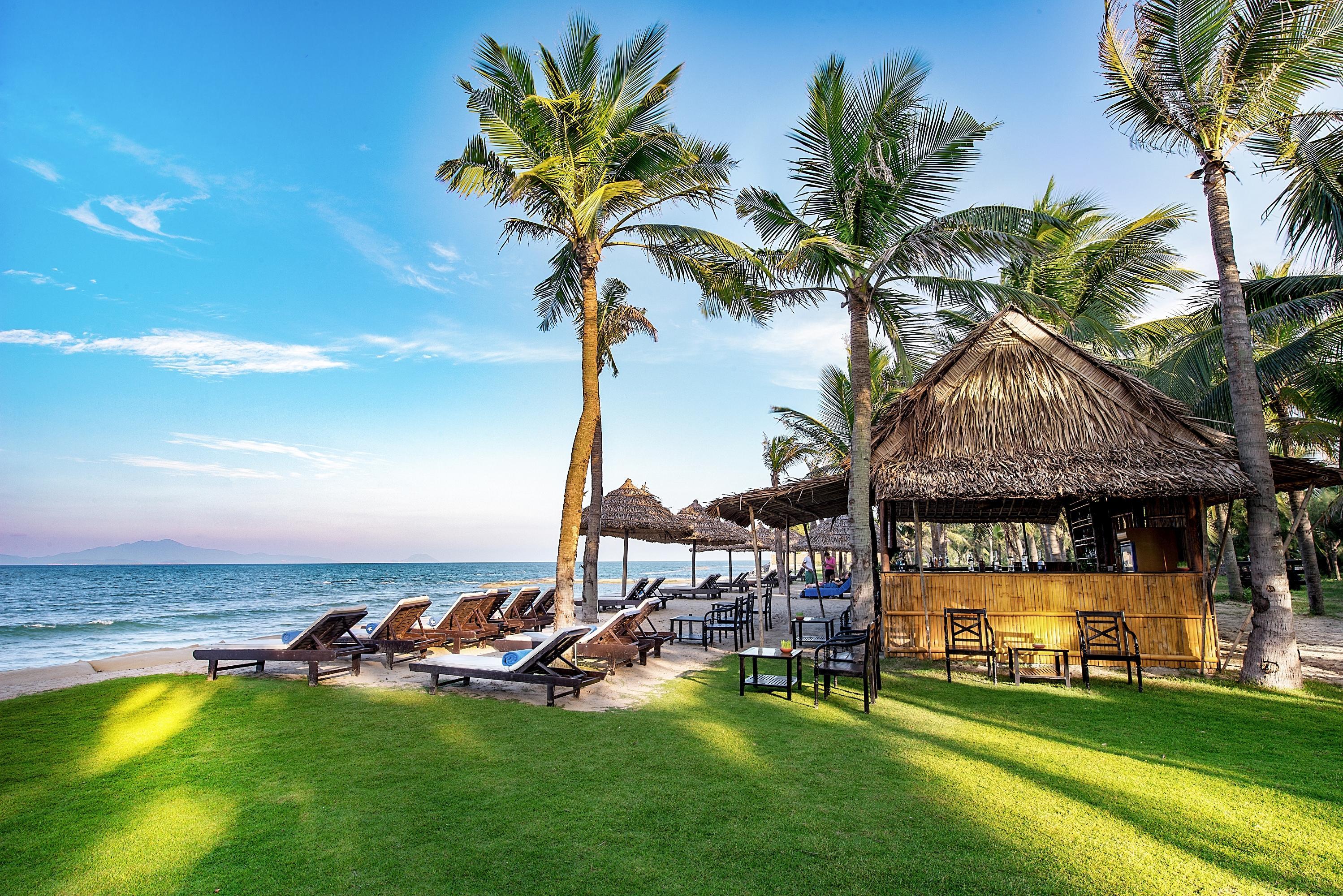 Khu nghỉ mát Hội An Beach Resort 4*