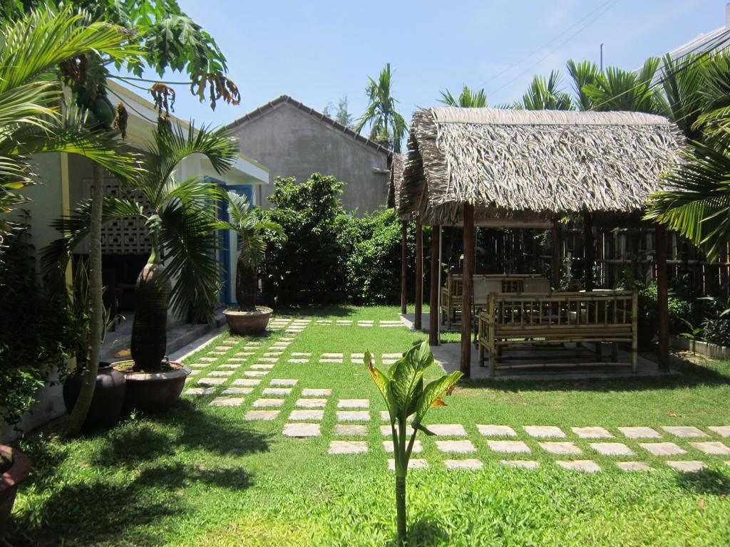 Homestay Local Beach Hoi An