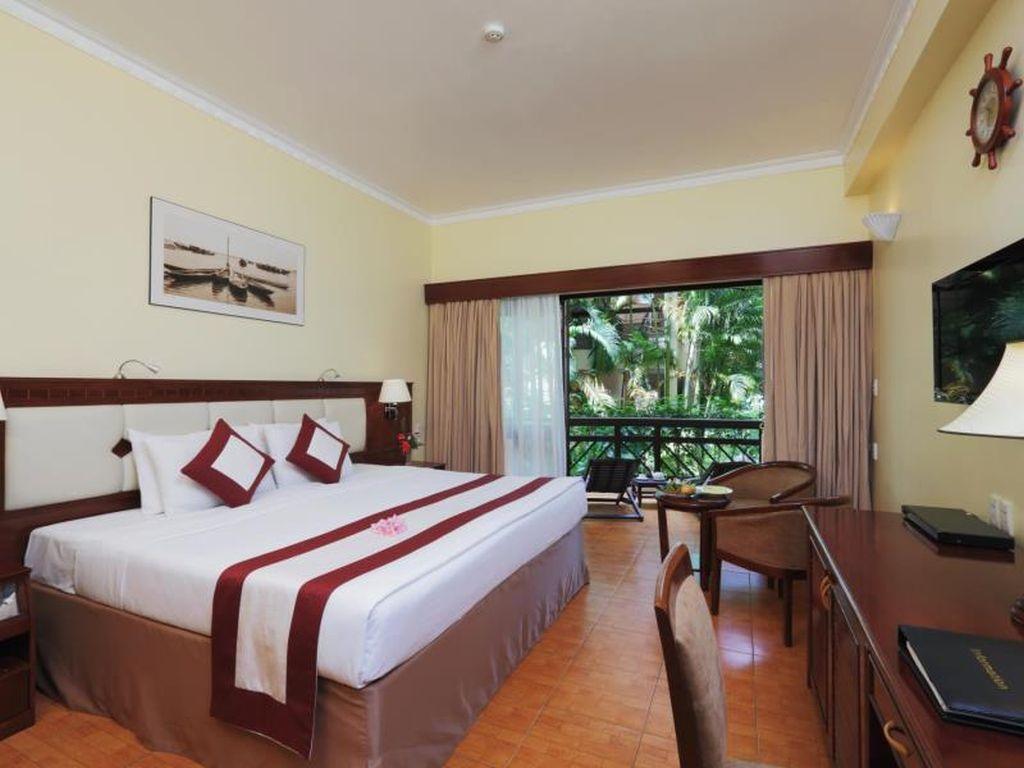 Resort Saigon & 4*