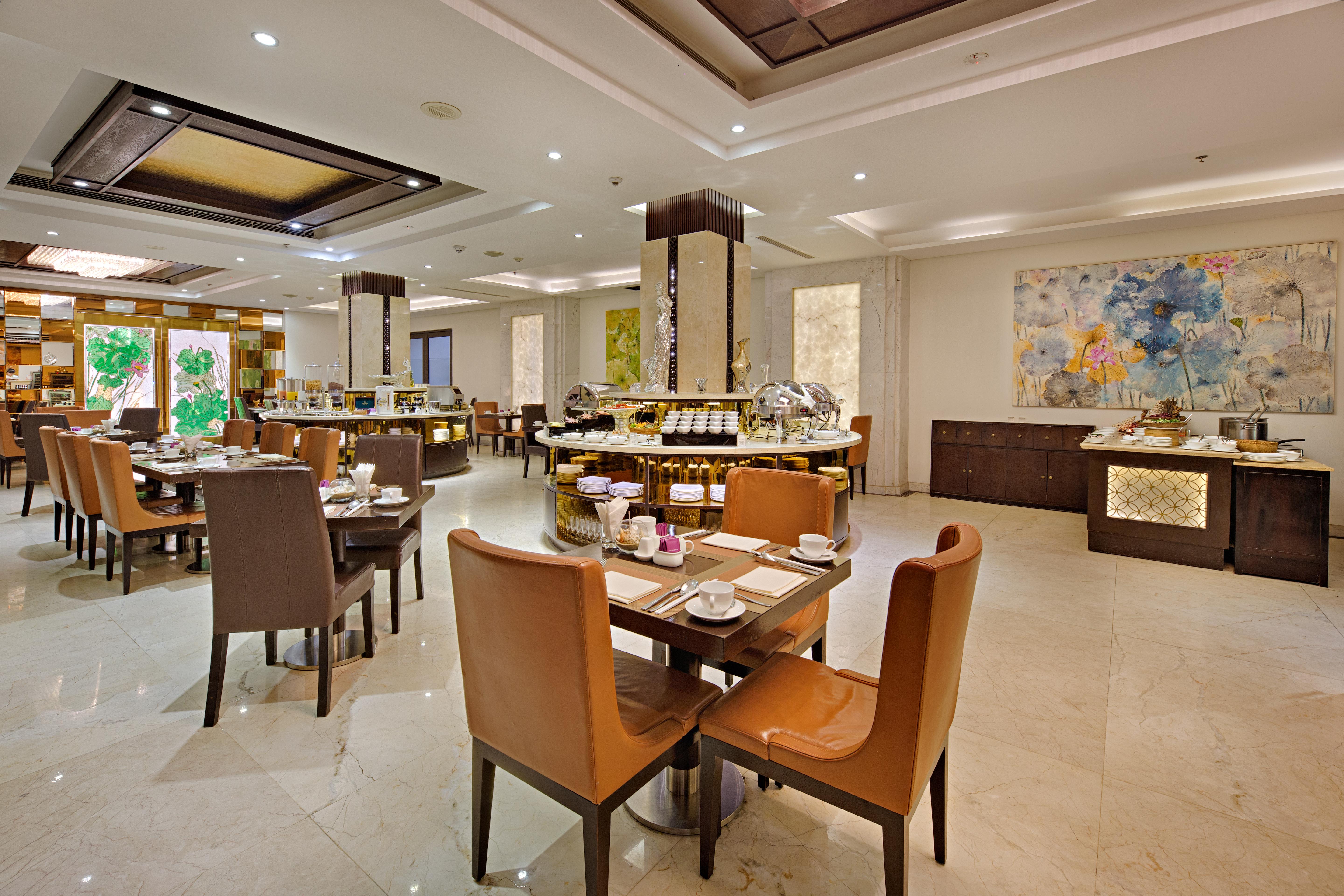Hotel Holiday Beach Hotel Danang