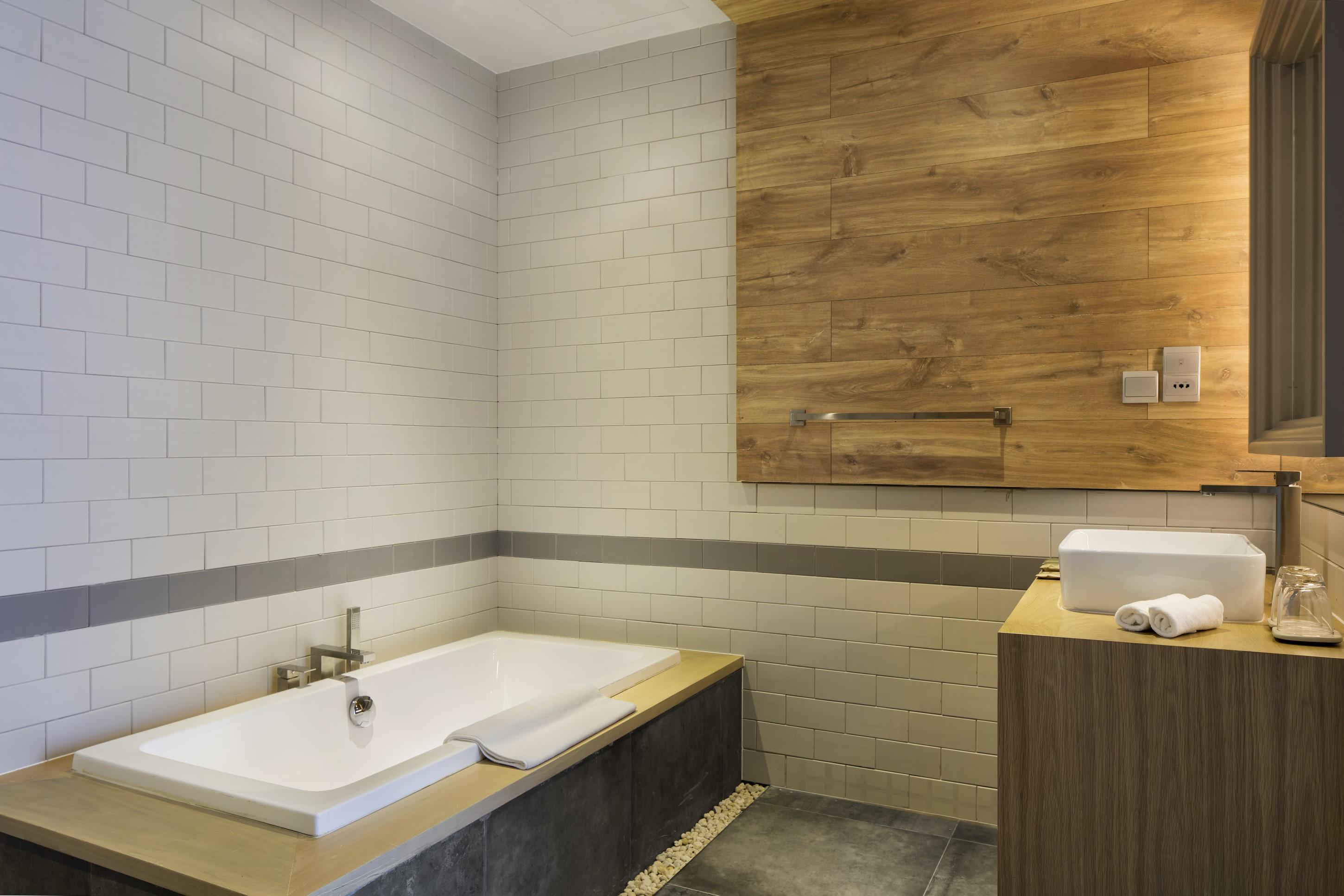 Fusion Saigon Hotel 4*