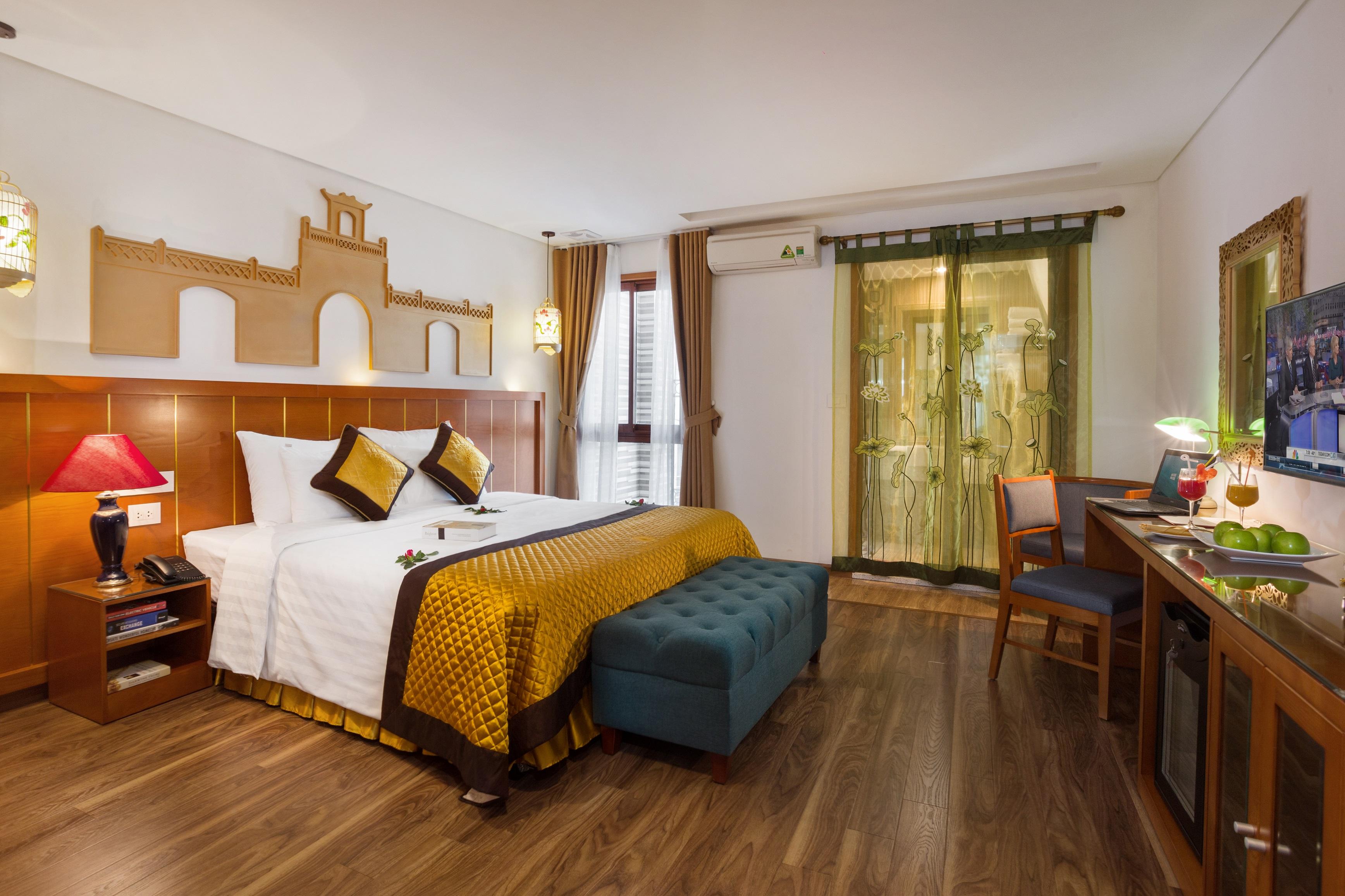 Golden 3* Hanoi