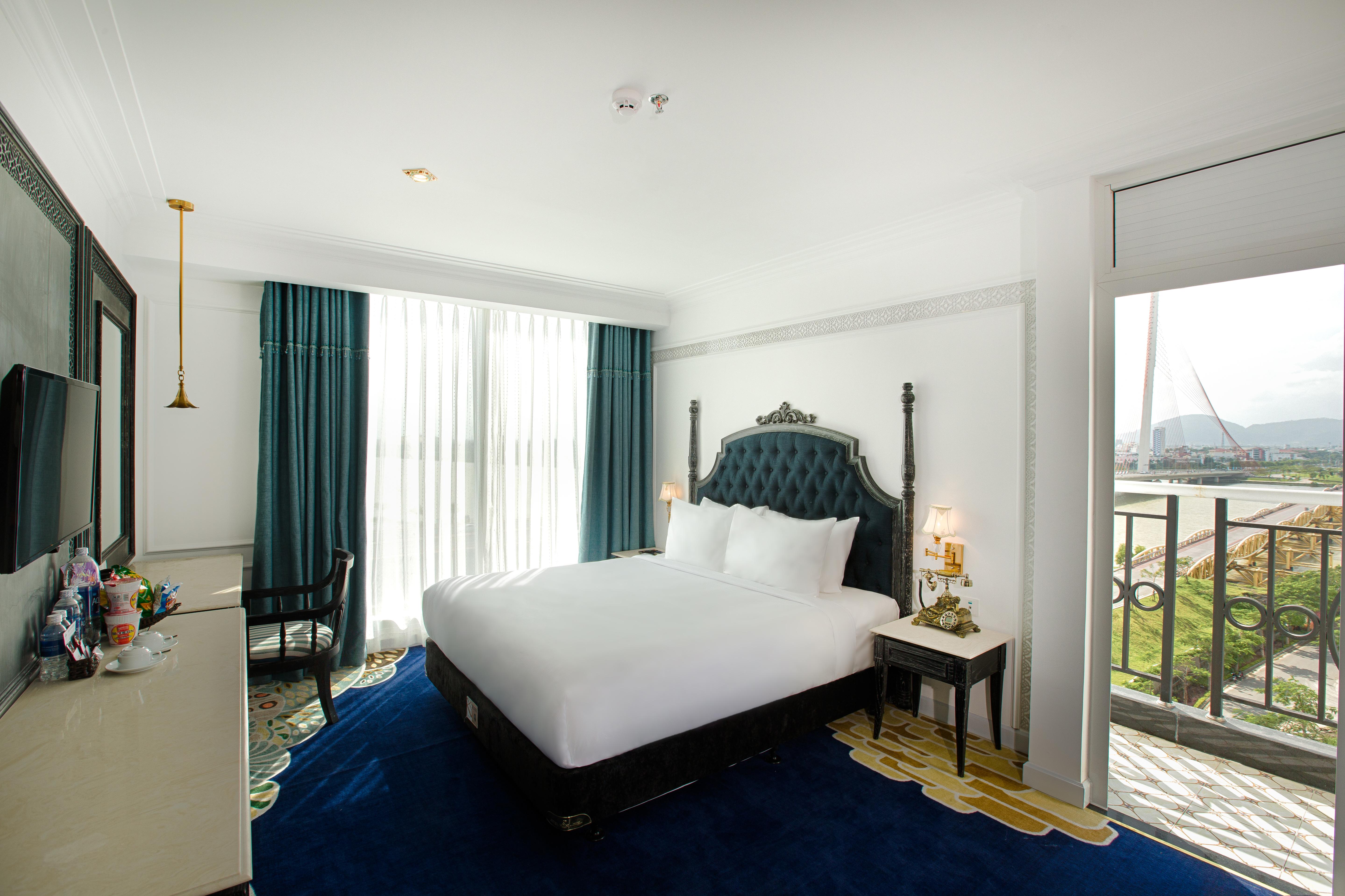 Hotel Fivitel 4*