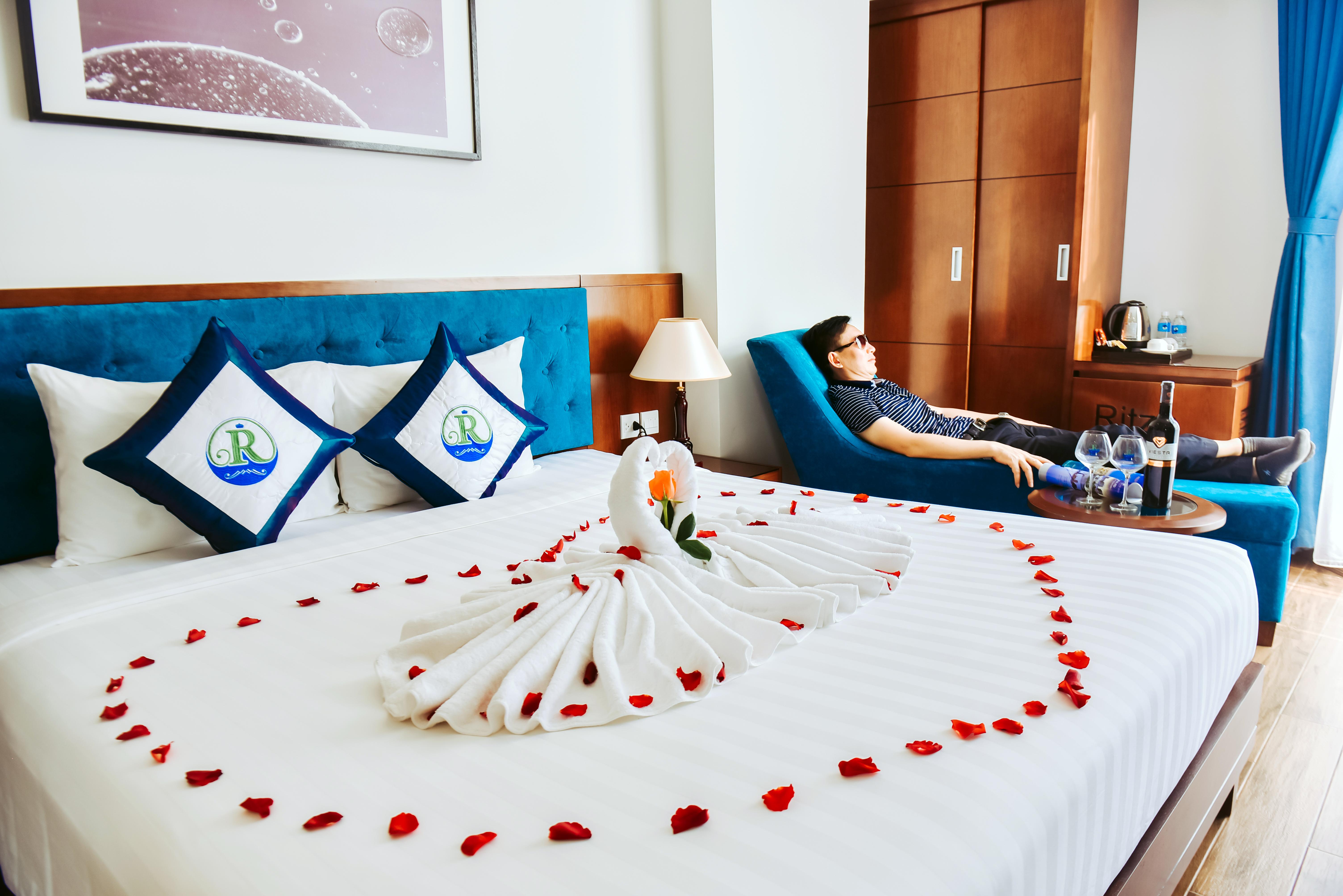 Ritzy Boutique 4*