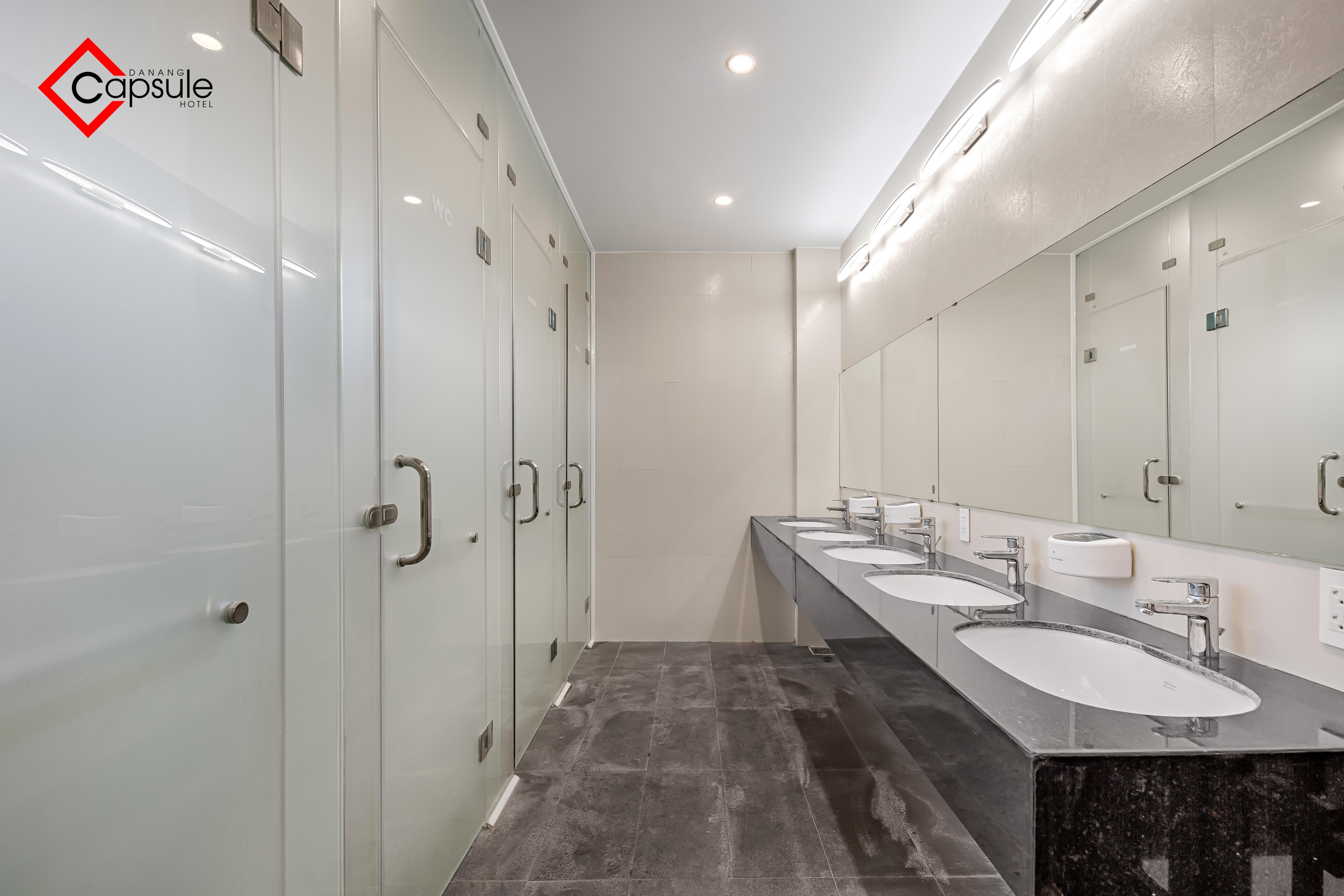 Capsule hotel Ancyra Capsule - Backpackers Paradise & Rooftop Bar 2*