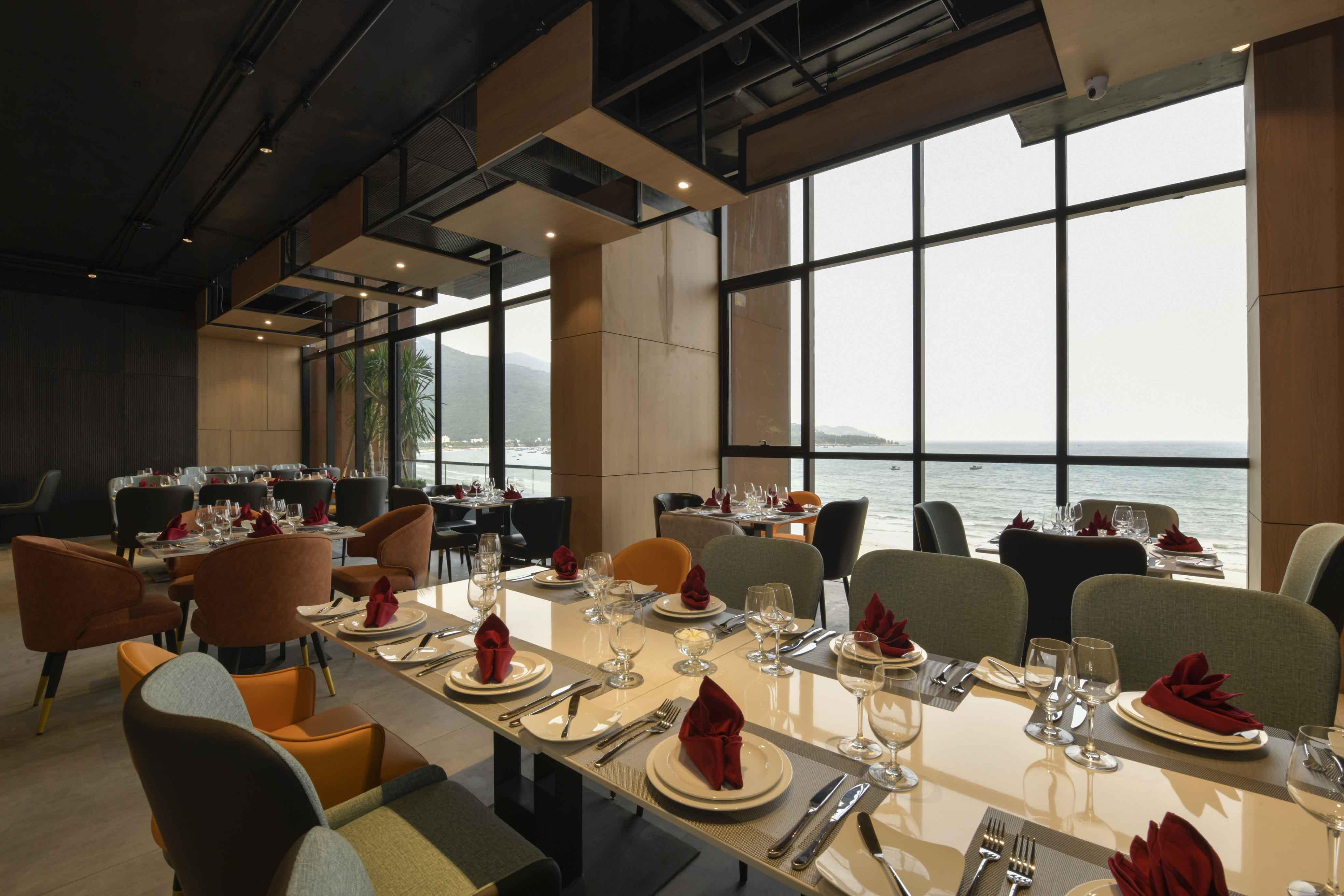 The Code & Hotel 4*