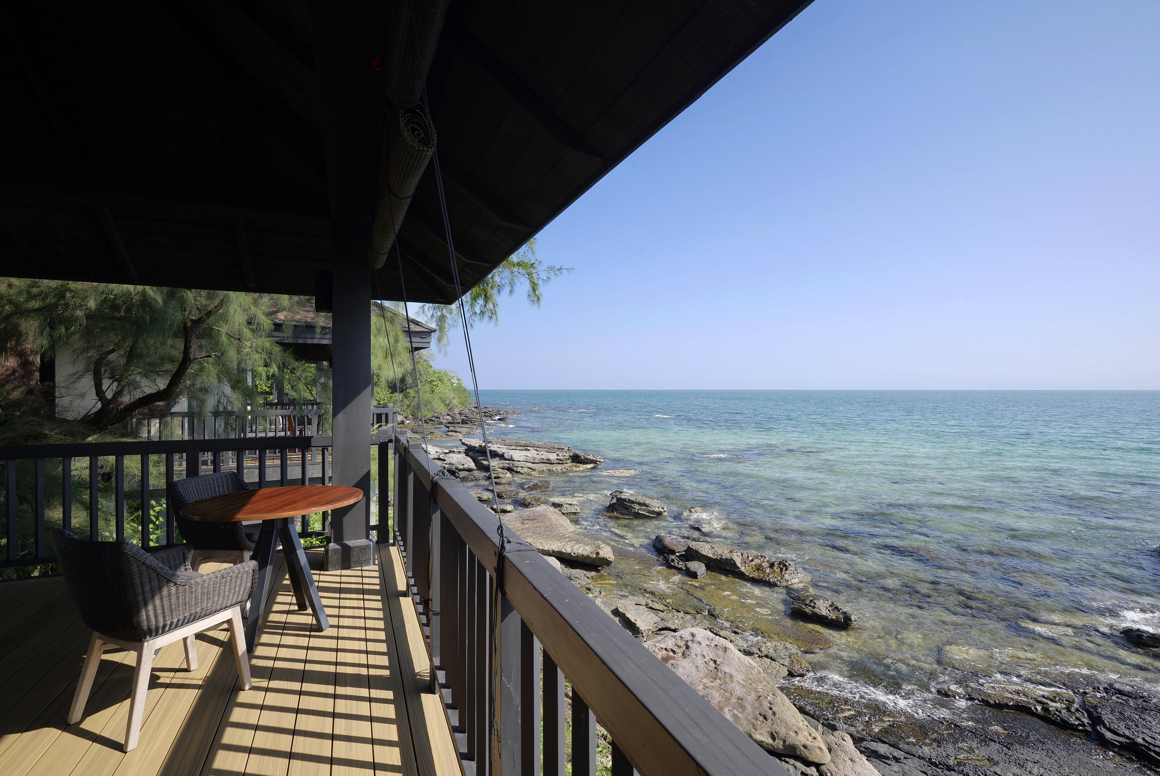 Nam Nghi Coral Peninsula Resort