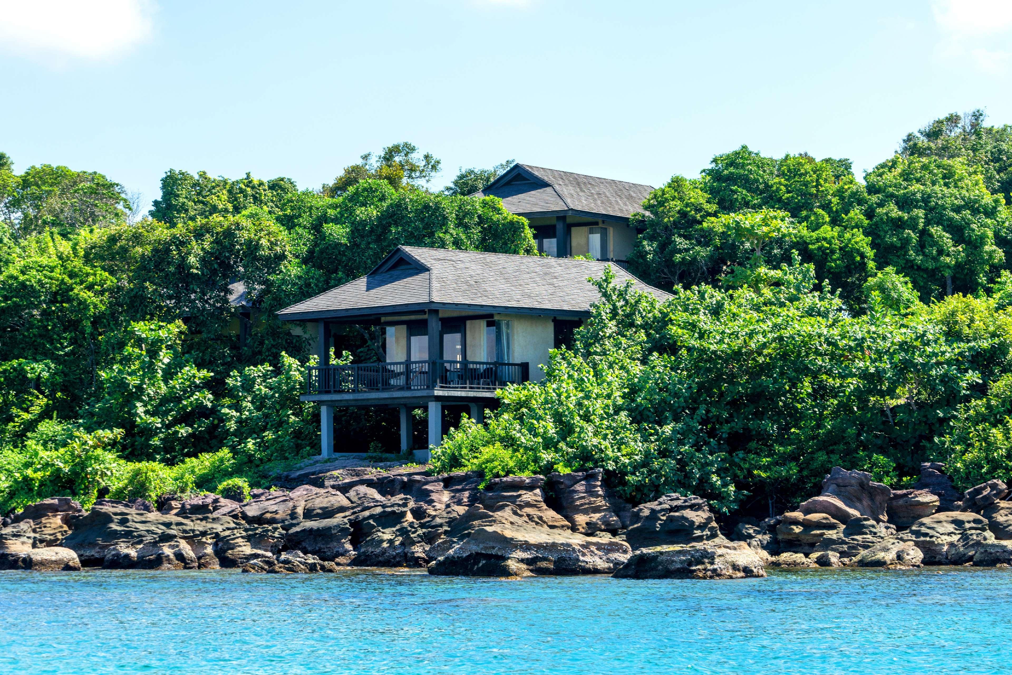Nam Nghi Coral Peninsula Resort