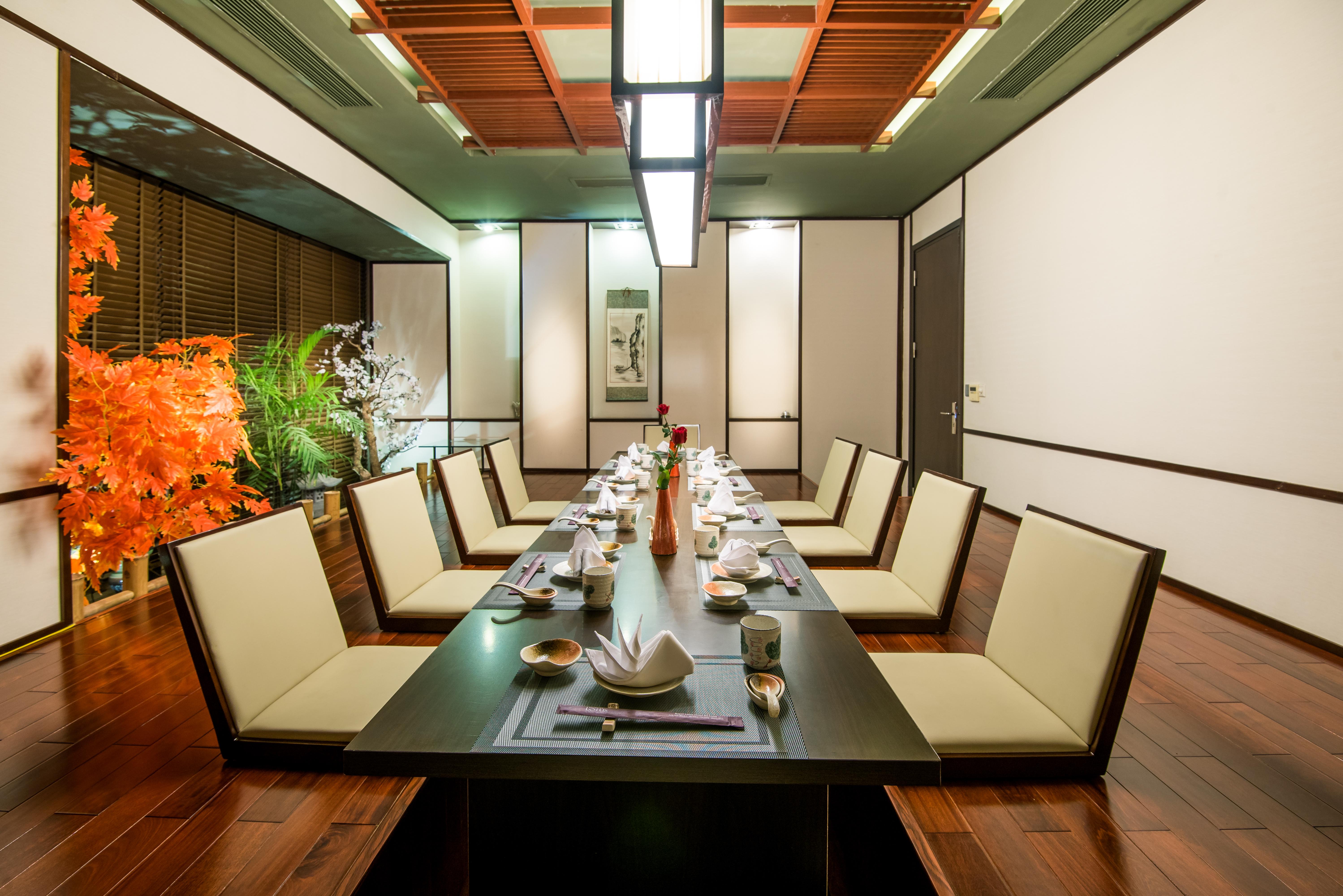 Royal Lotus Hotel