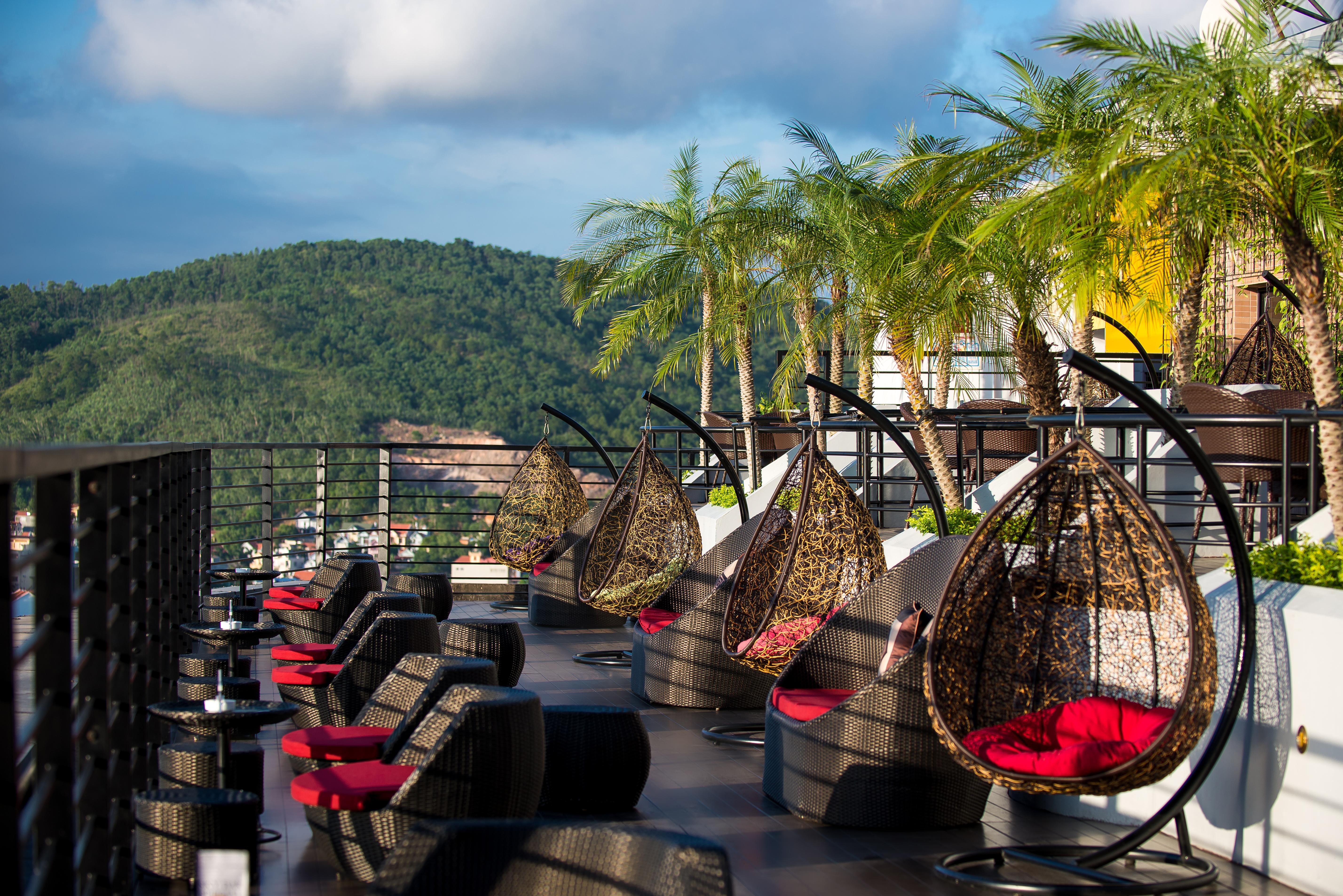 Royal Lotus Ha Long