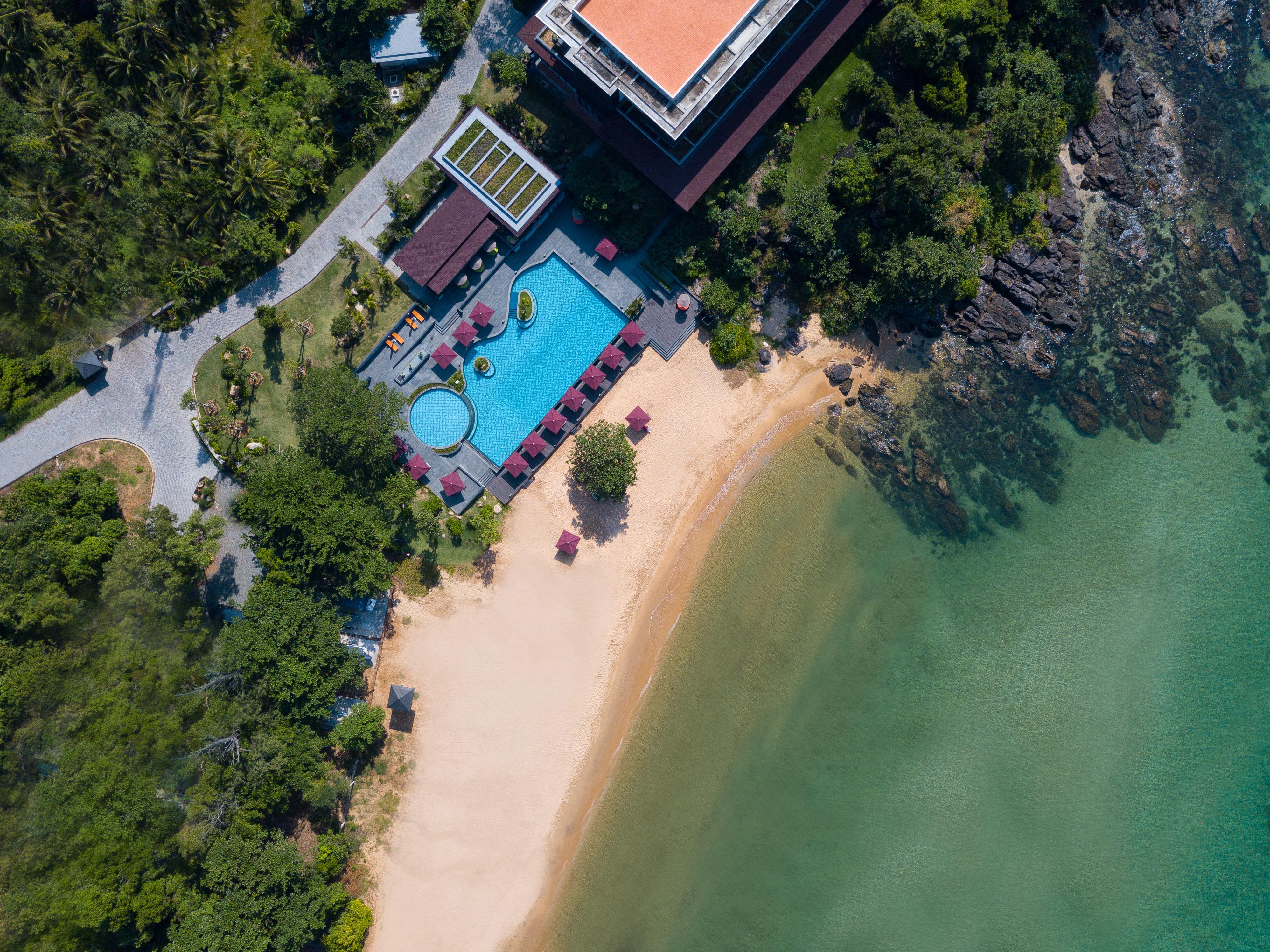 Nam Nghi Coral Peninsula 5*