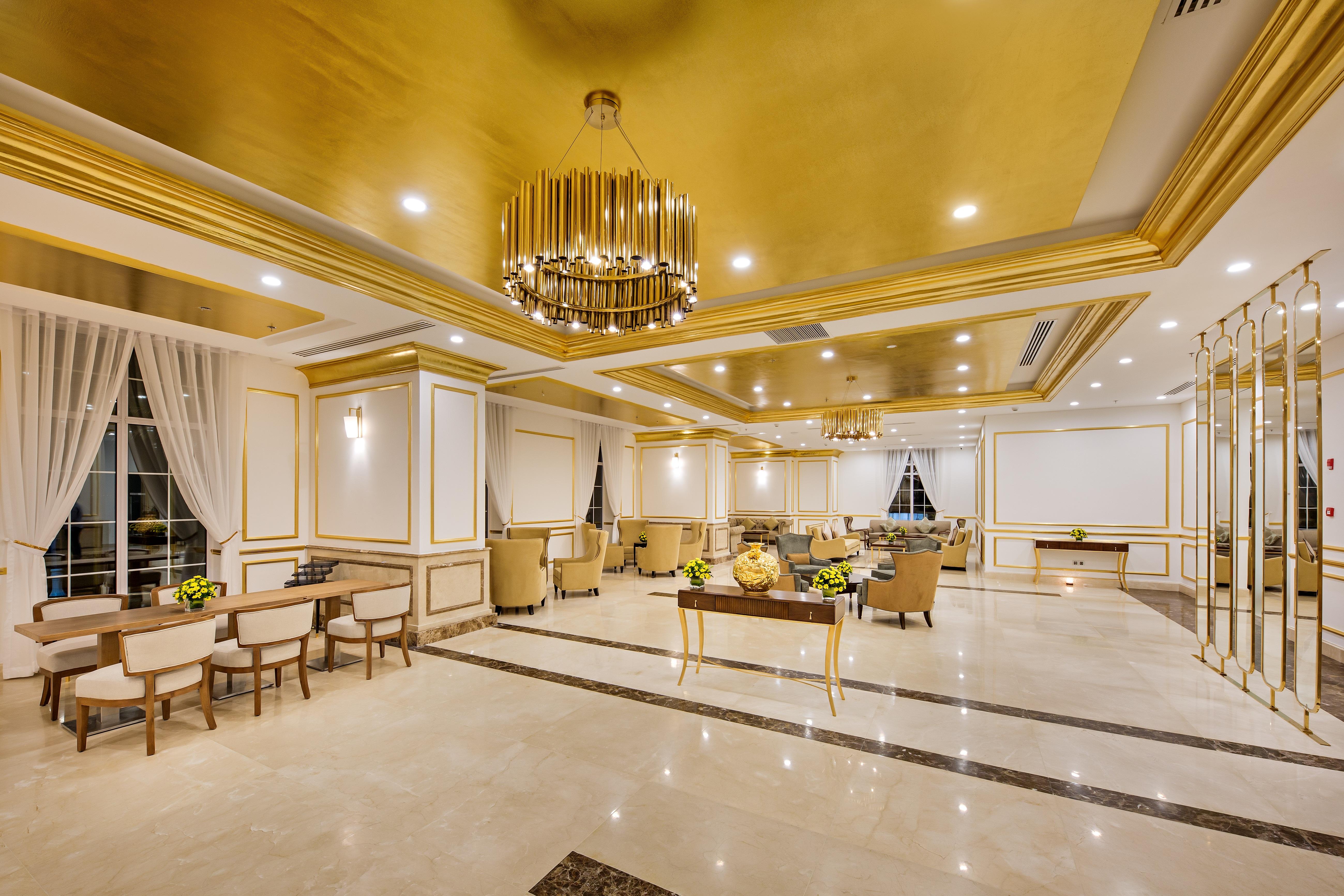 Hotel Wyndham Golden Bay 5*