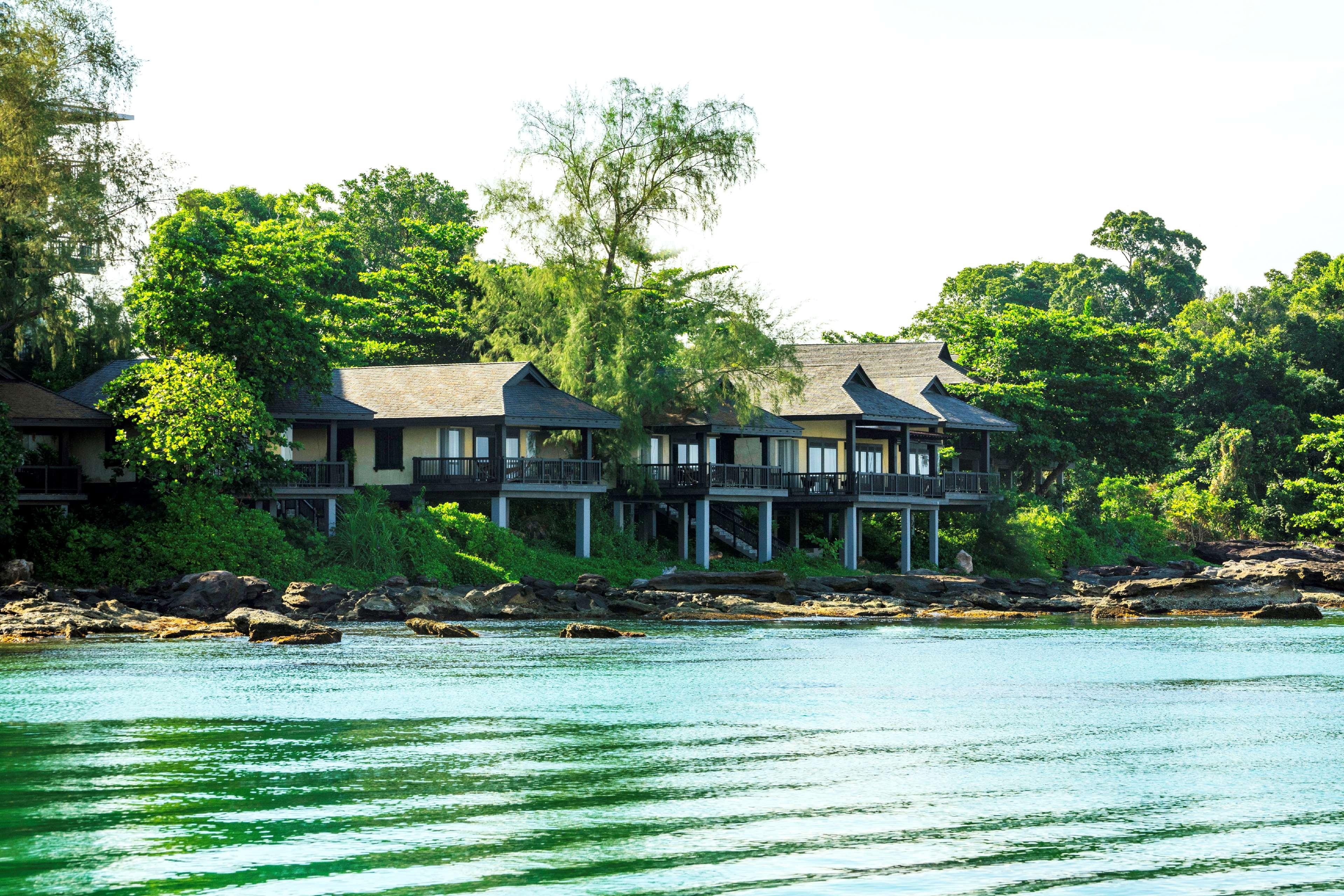 Nam Nghi Coral Peninsula