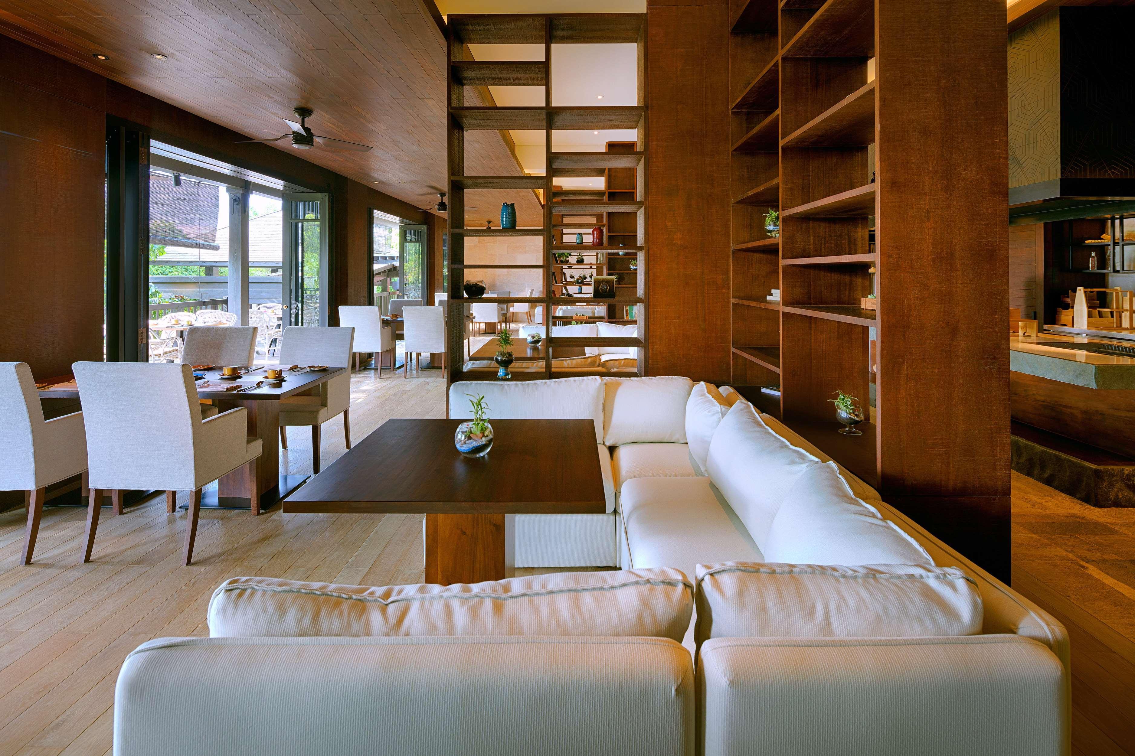 Nam Nghi Coral Peninsula 5* Phu Quoc